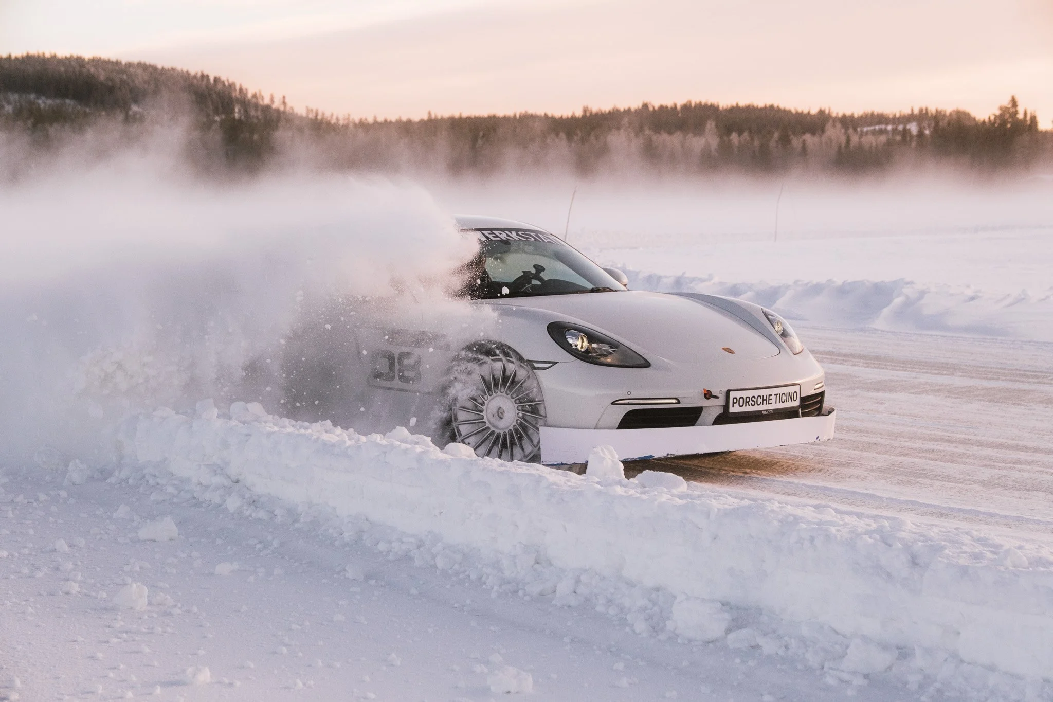 porsche-lapland-kai-riemer-markusweisedotcom-18.jpg