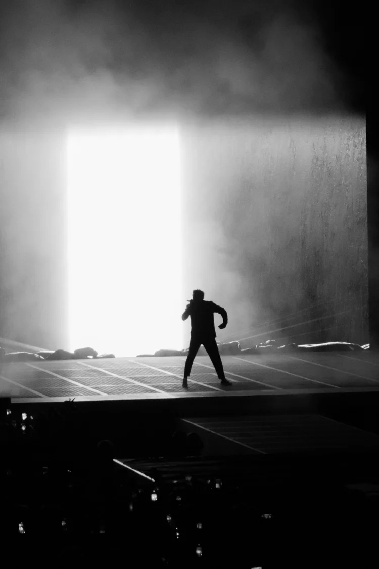 Silhouette of a performer