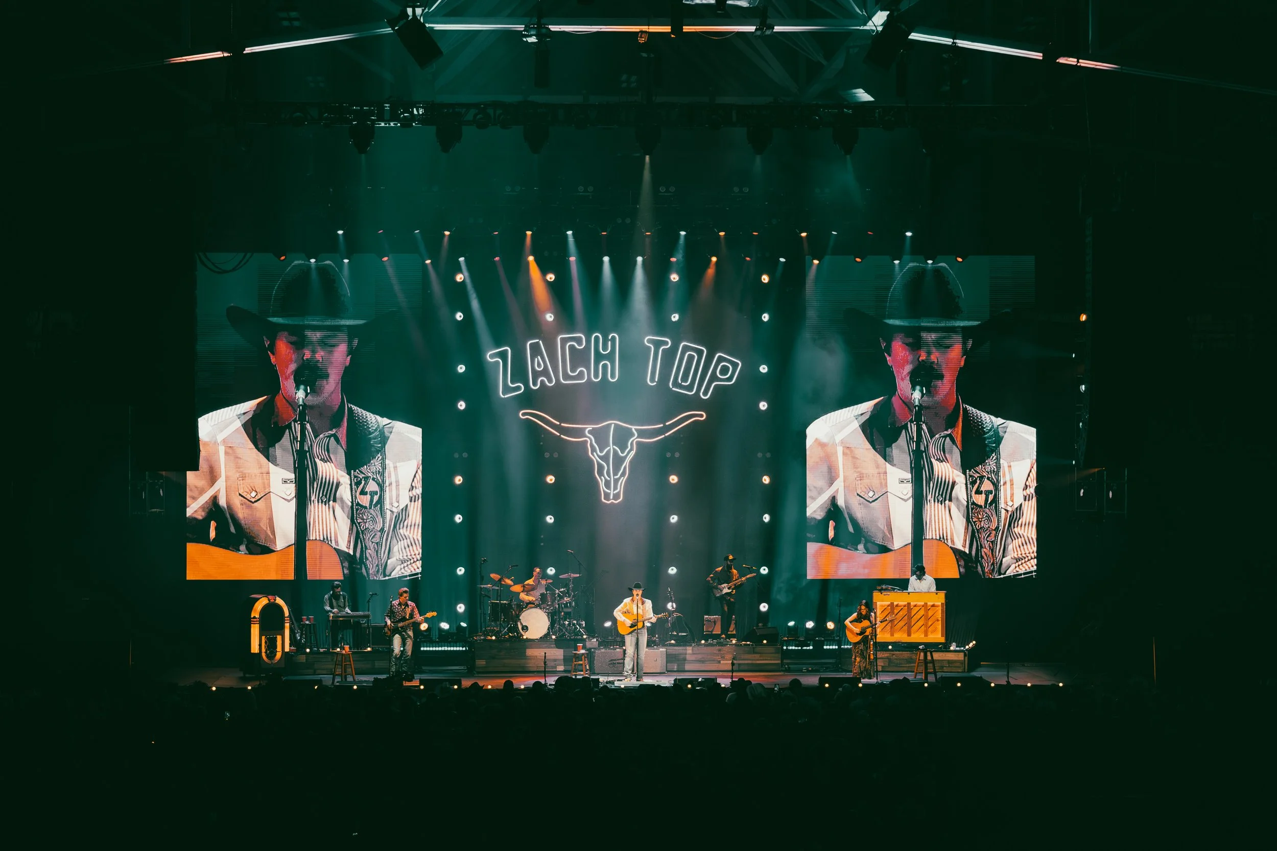 Brandon Mendoza-November 23, 2025_A737305.jpg