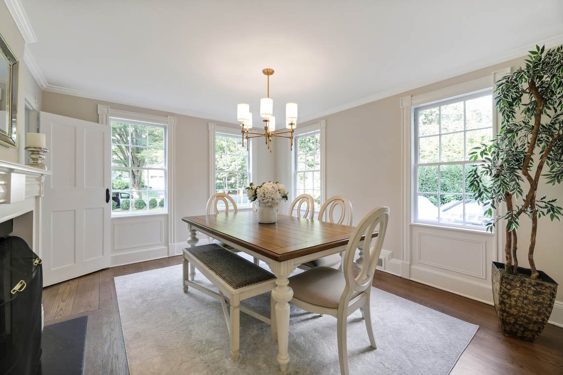 Dining room 23 Whittredge Road.jpg