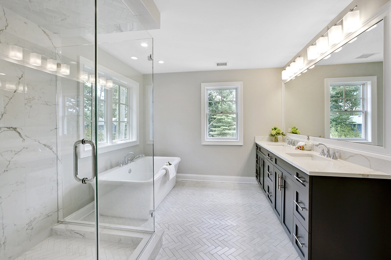 custom bathroom-Mountain-View-Developments.jpg