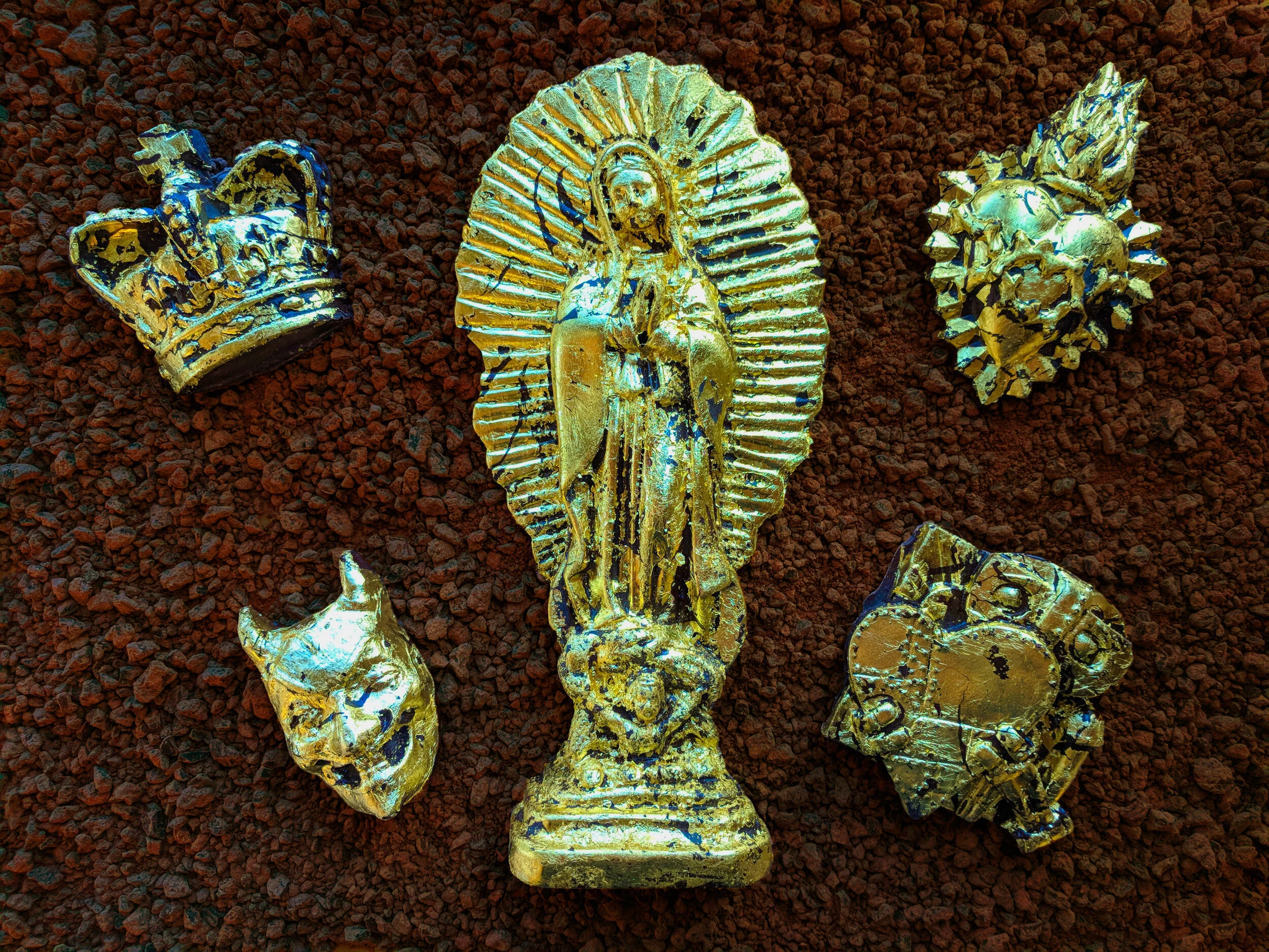 Alma, Catalogue, Icon Collection.jpg
