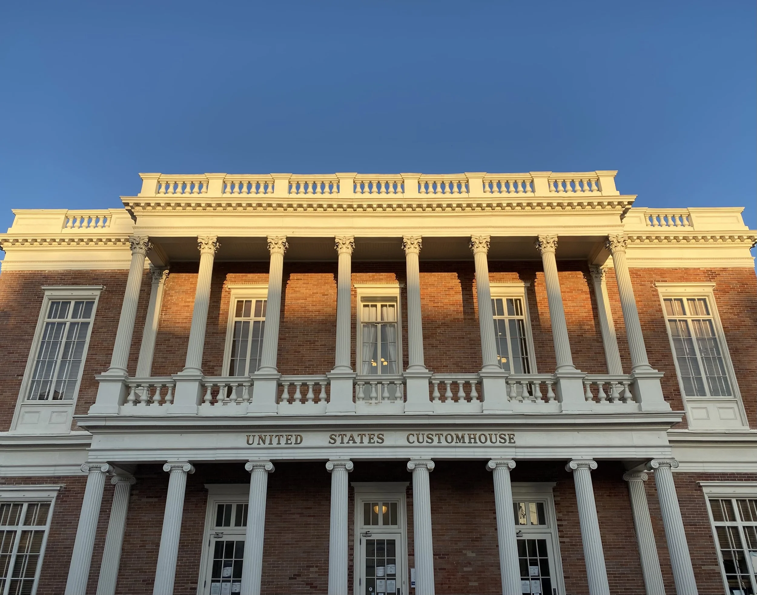 Galveston Unscripted is Texas' first free self guided audio tour of an entire city! Access the tour on your favorite podcast platform. Free Tour of Galveston, Texas. Perfect for Cruisers, Locals, and vacationers on a budget! Galveston while walking, 