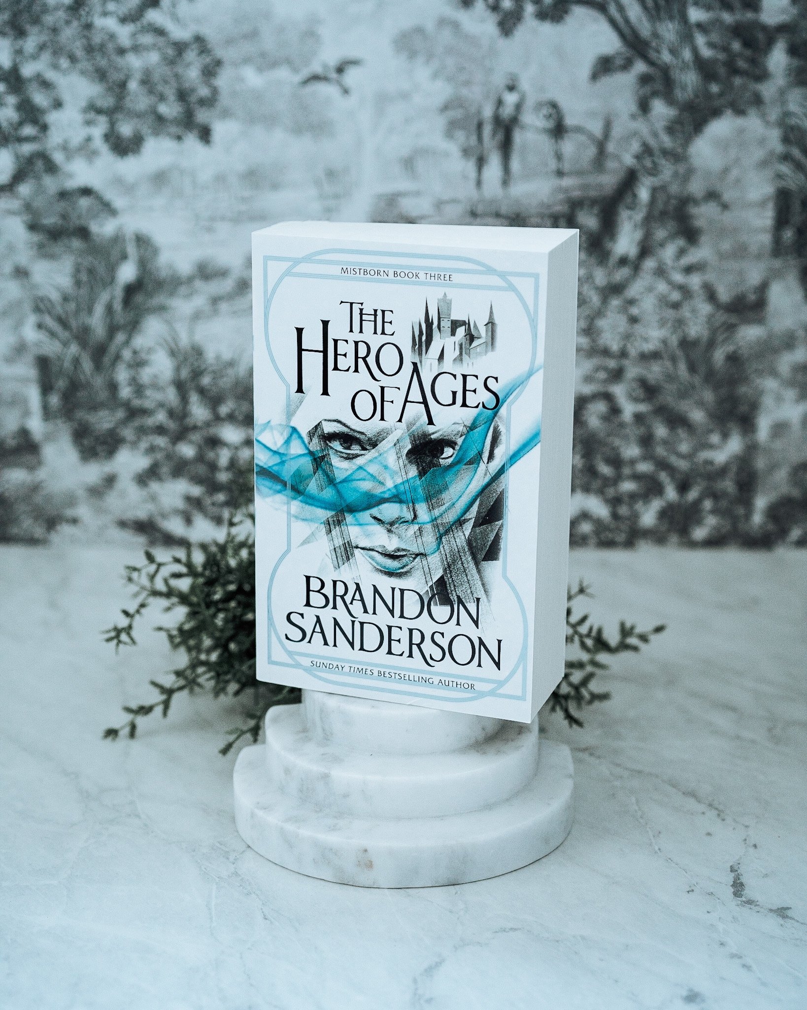 The Hero of Ages by Brandon Sanderson