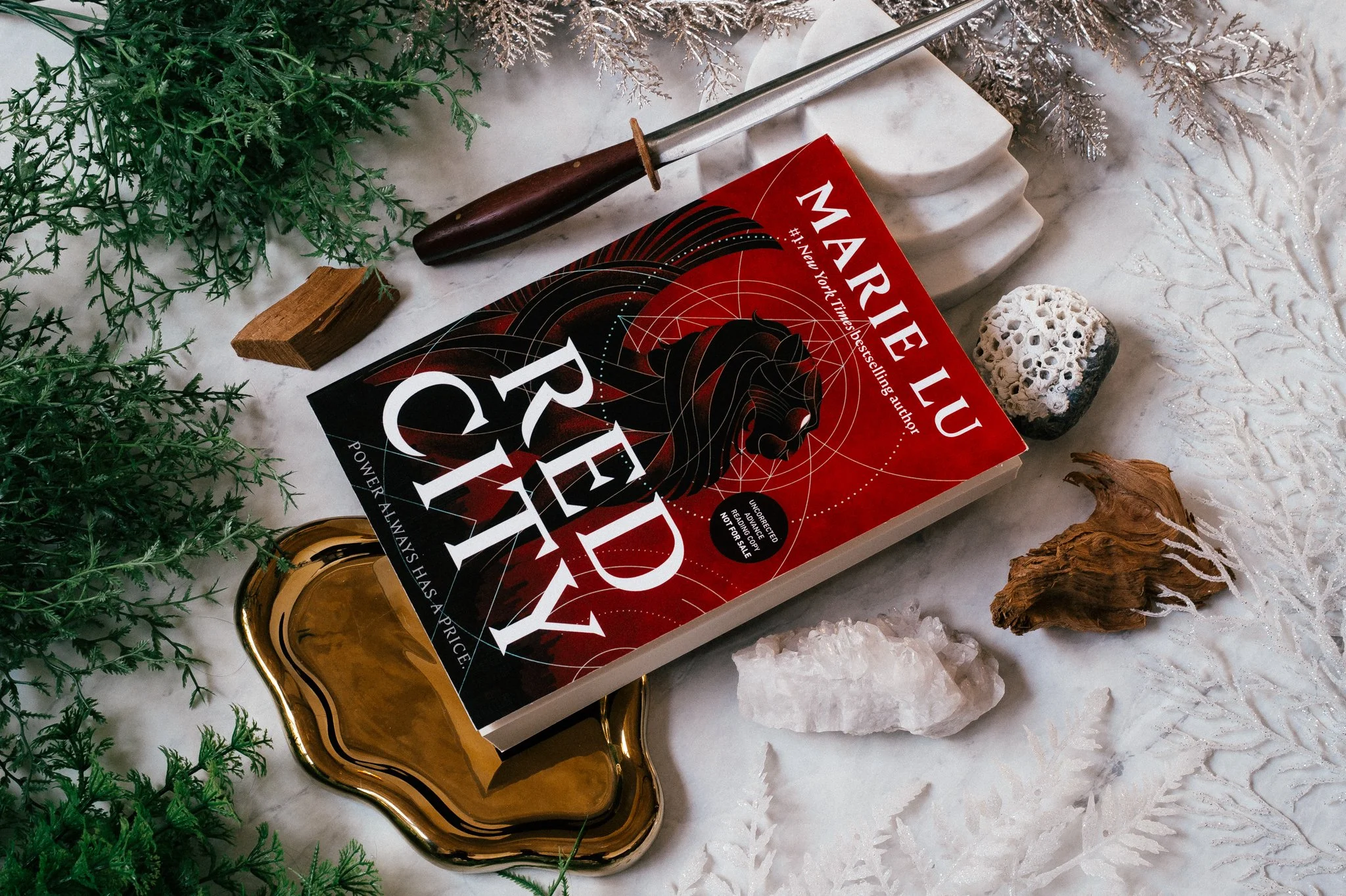 Book Review: Marie Lu’s Adult Fantasy Novel Debut, ‘Red City’, is a Gritty, Magical Must-Read for your Fall TBR