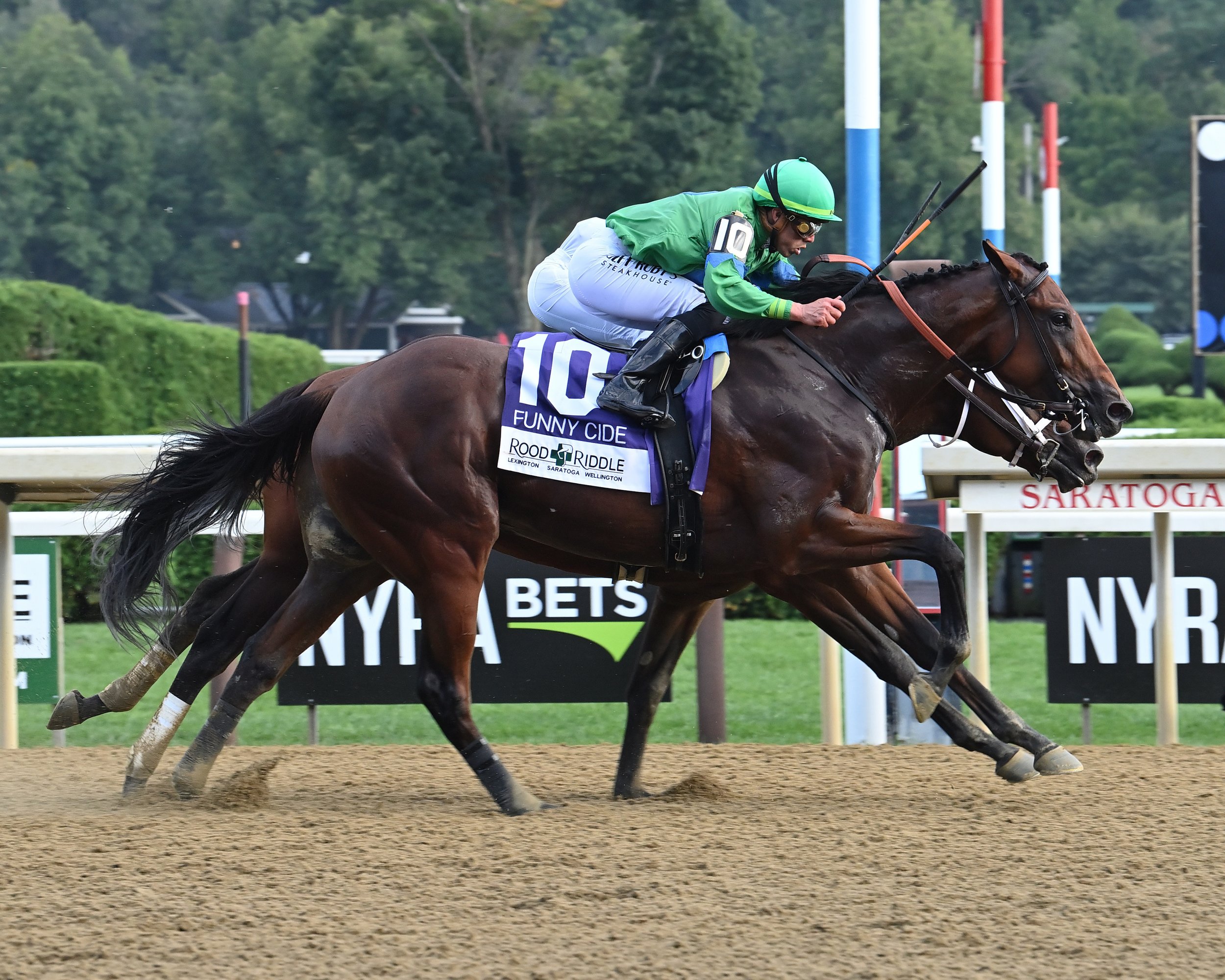 mo plex the funny cide credit susie raisher.JPG