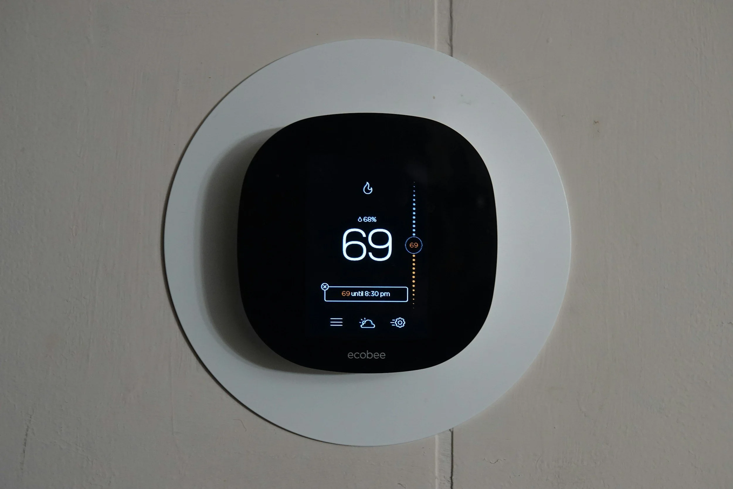 When Is the Best Time to Turn Off Your AC for the Year?