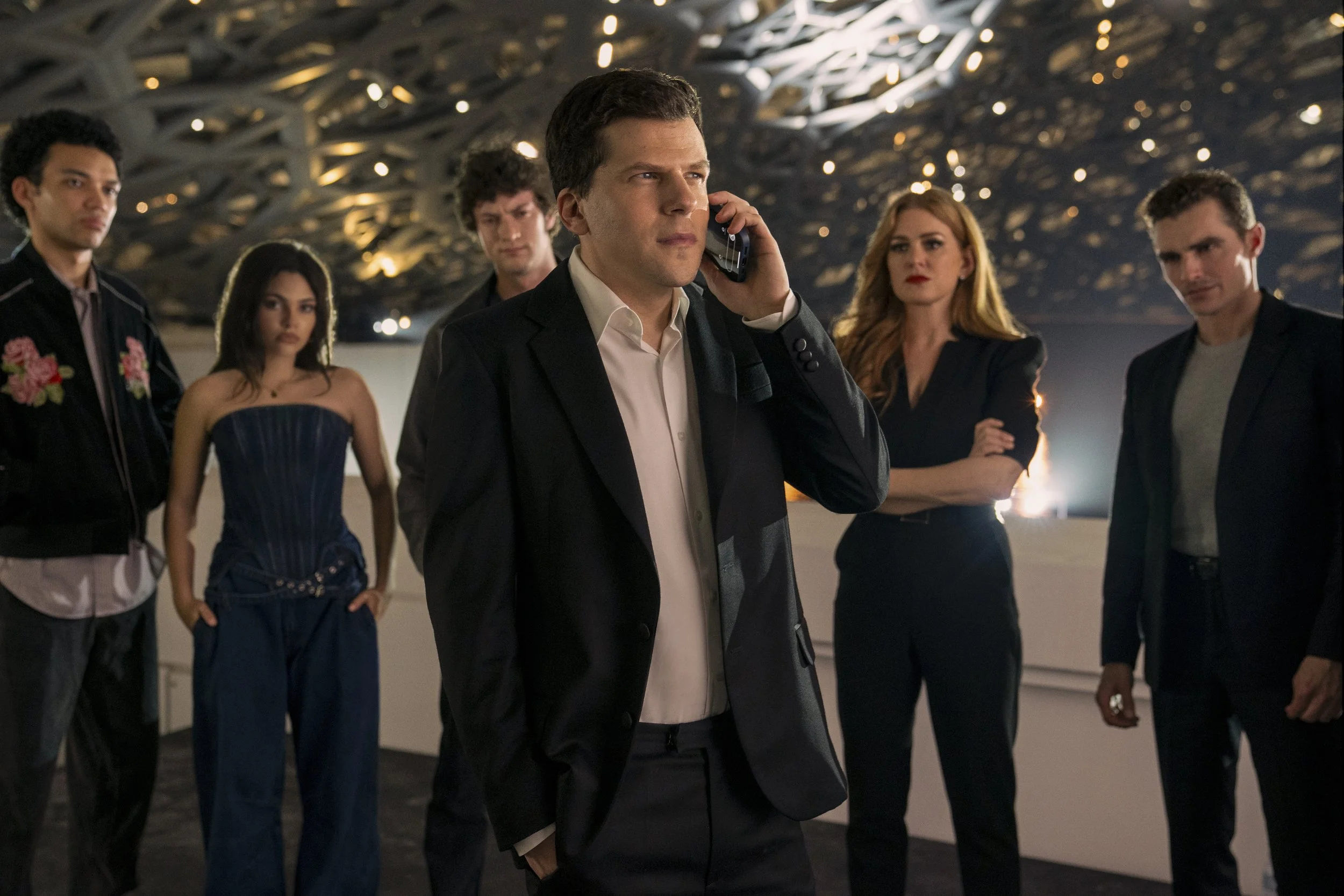 <b>Now You See Me: Now You Don't</b> <br/>Released 13th Nov<br/><font size="-1">Silver | P25-54