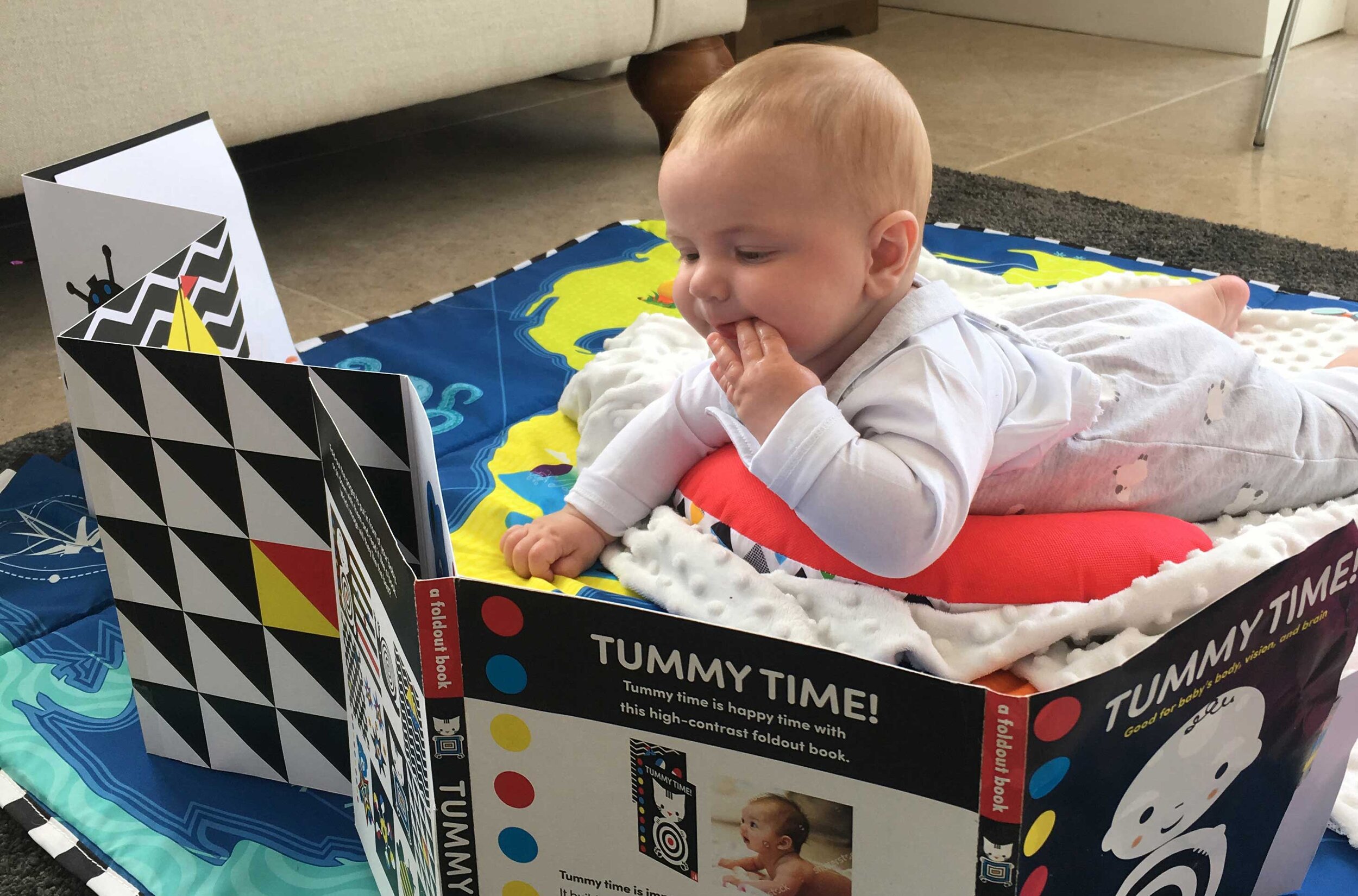 Why tummy time is good for your baby — mama makes books