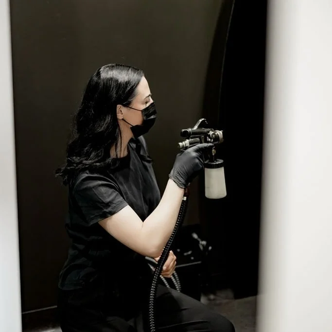 ✨ FORMAL SPRAY TANS ✨
 Year 12 formal is just around the corner this Tuesday, 11th November! 🎓💃 We&rsquo;re fully booked for makeup, but still have limited spots available for spray tans on Monday, 10th November.

Our tans are done using Spray Aus,