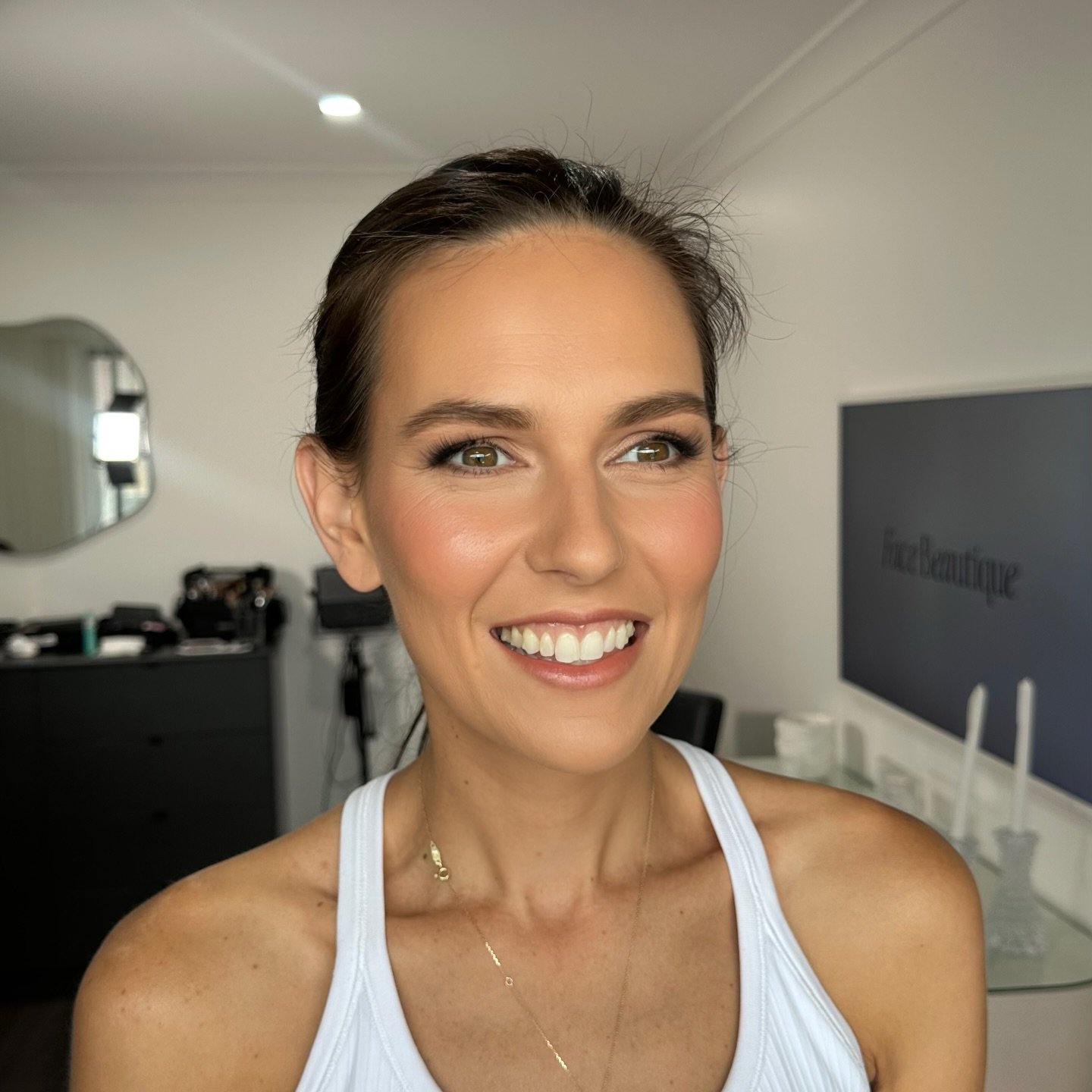 MAKEUP SATURDAY BOOKINGS
* Saturdays are reserved for makeup services only &amp; cosmetic tattooing: bridal makeup, in-salon makeup, and on-location bookings.
* Availability is released 3 months in advance via our booking system.
For specific dates o