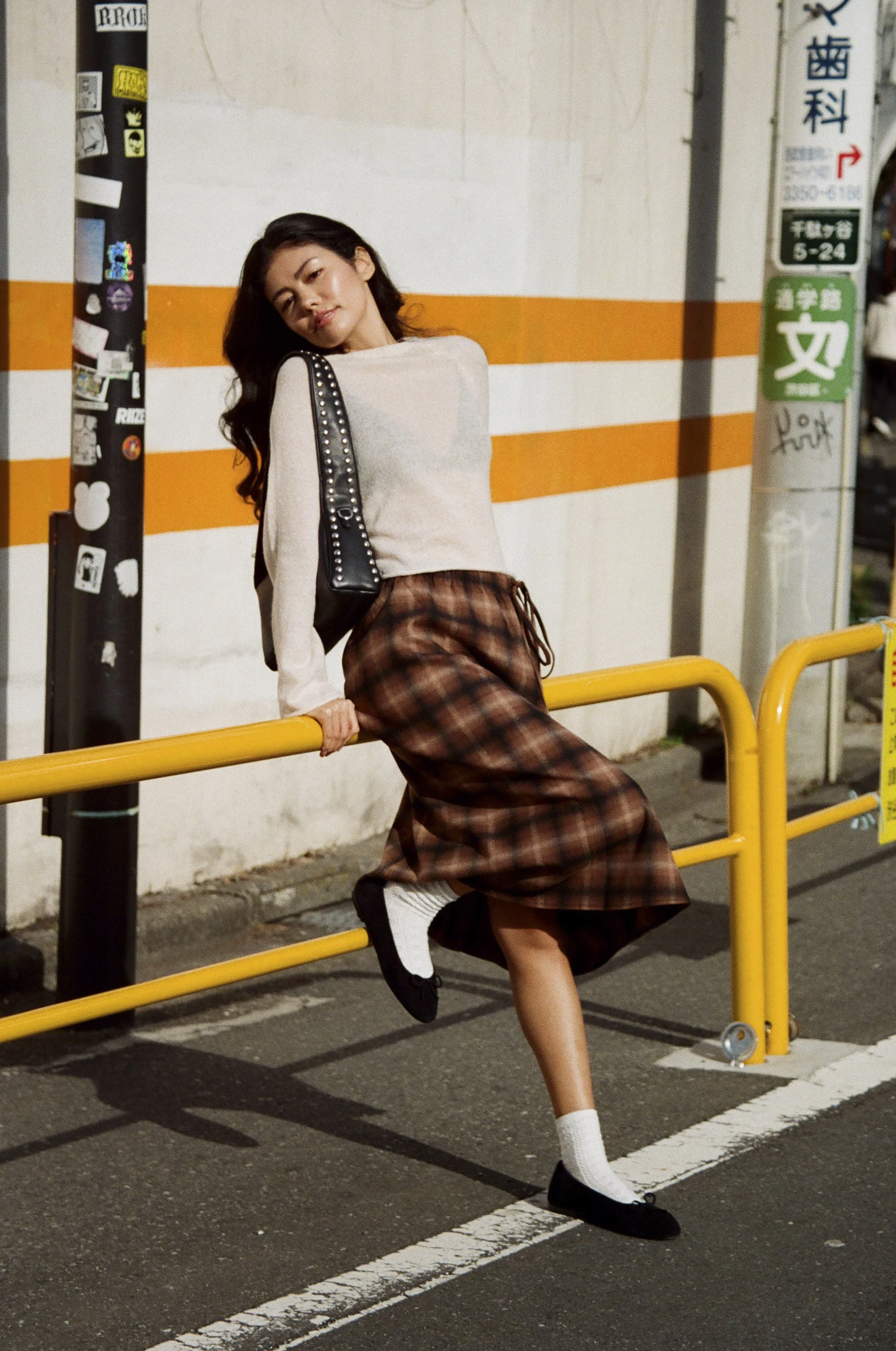 HB_Motel_Film_Look2_-20 copy.jpg