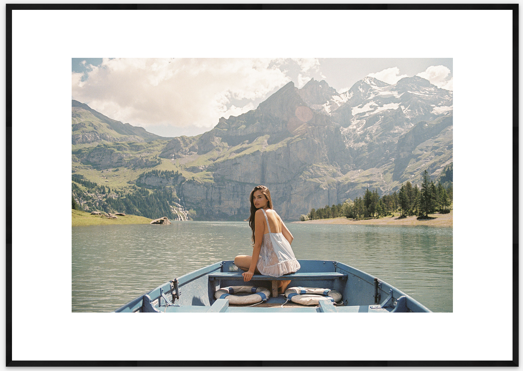 Boat Day Large Black.png