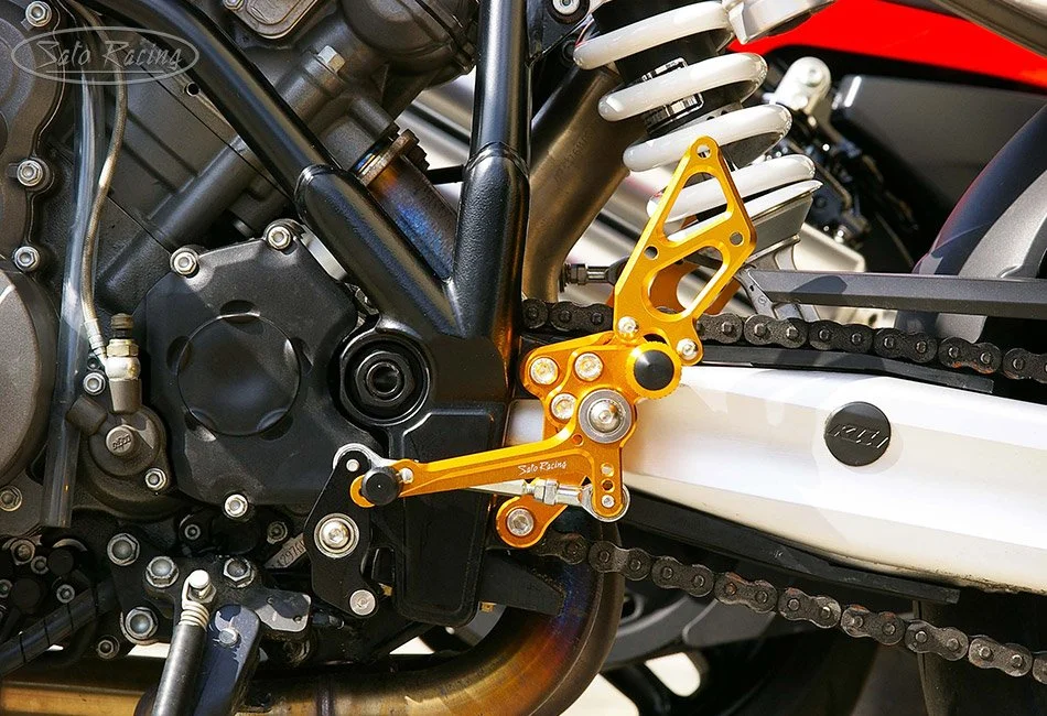 Originele onderdelen voor Motoren KTM 990 SUPERDUKE 2010 - KTM