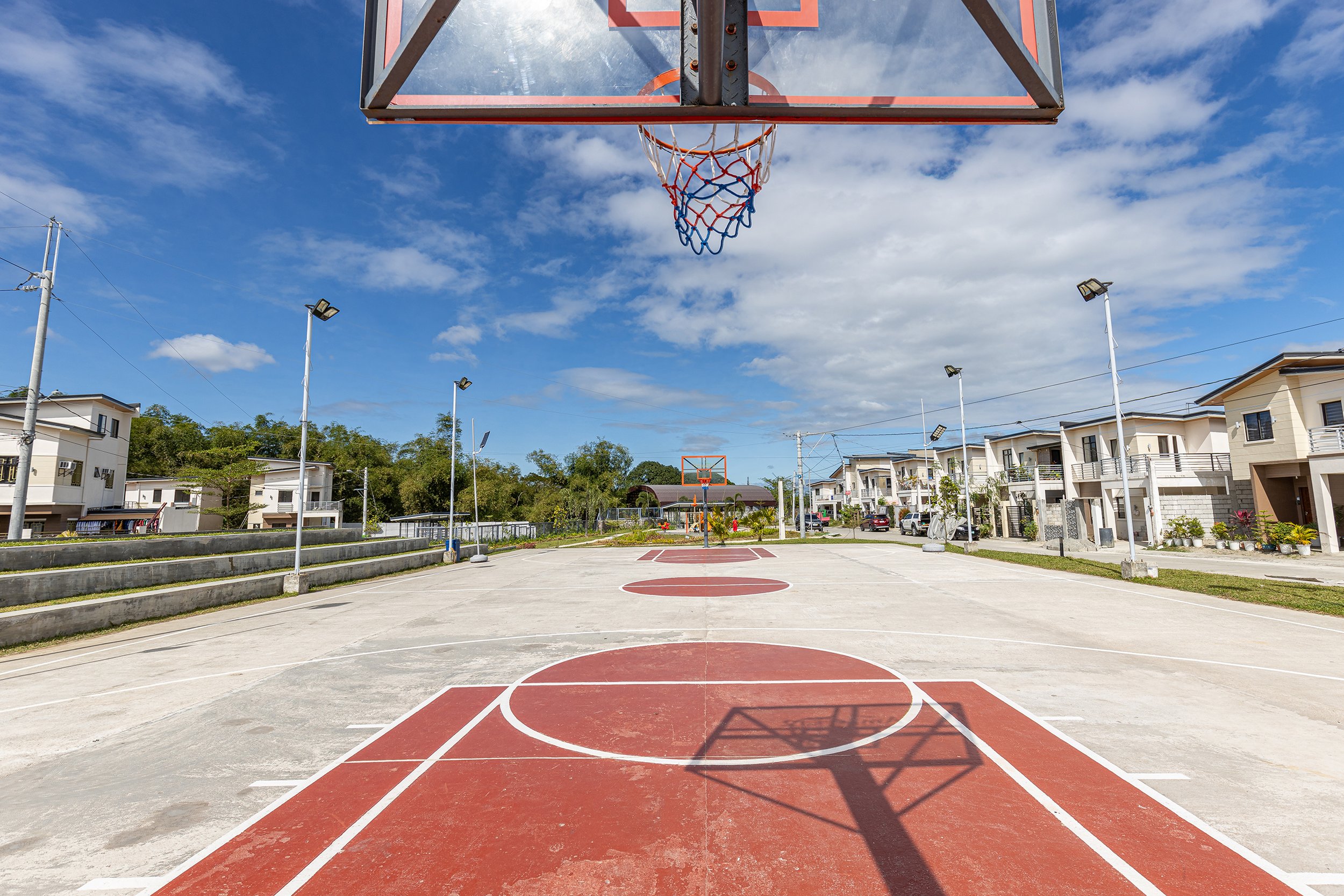 Amaresa2Basketballcourt.jpg