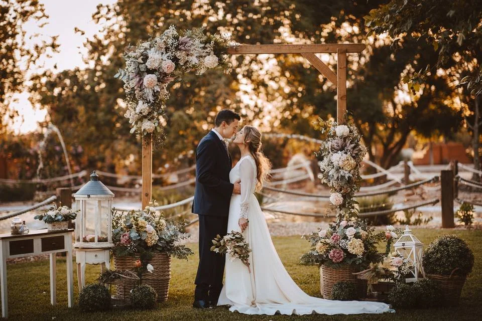 &iexcl;Arriba los novios!