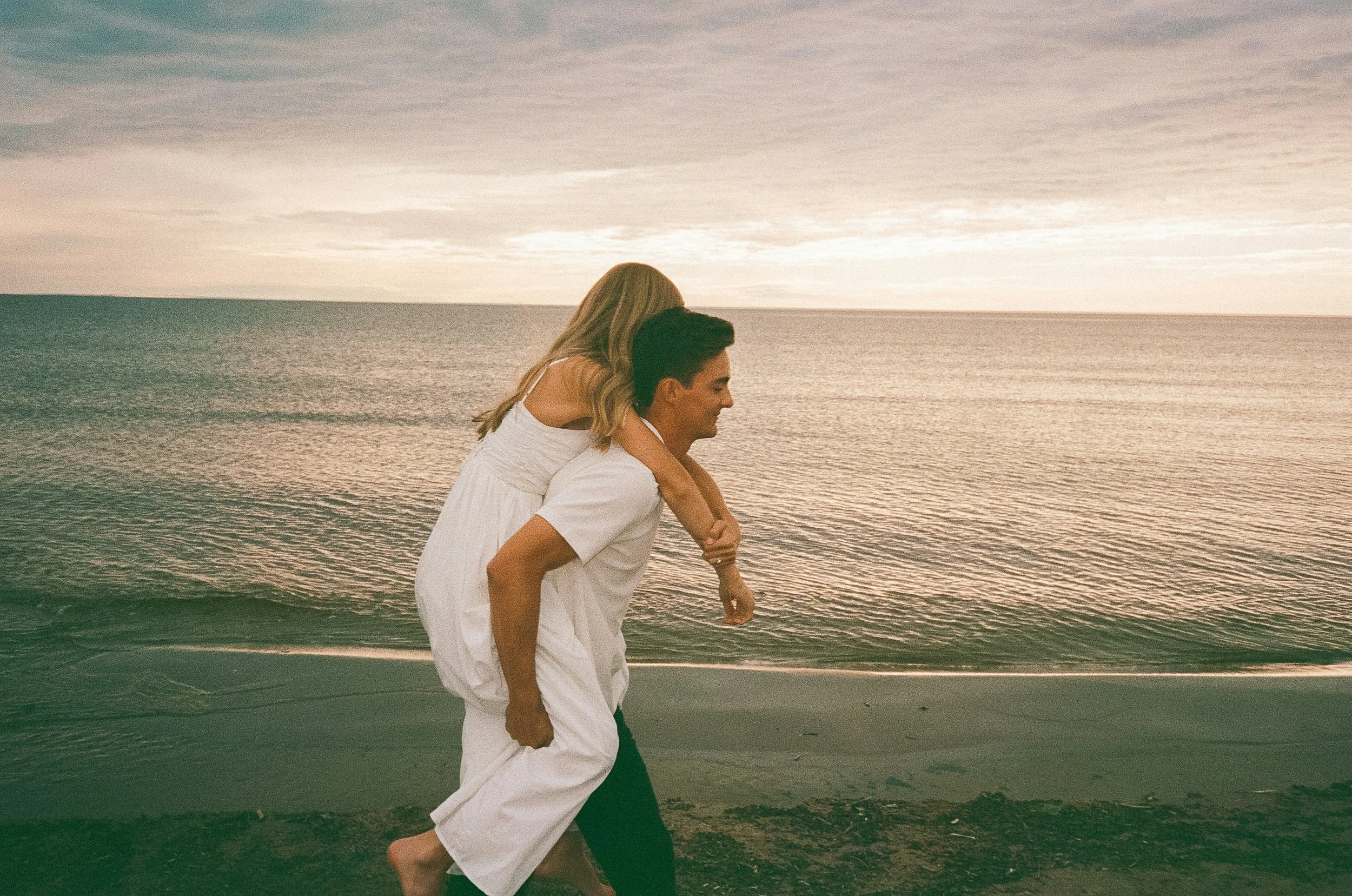 Cómo usar tu mesa de regalos para lograr objetivos grandes como pareja