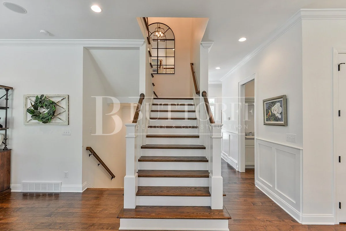  Custom Homes 