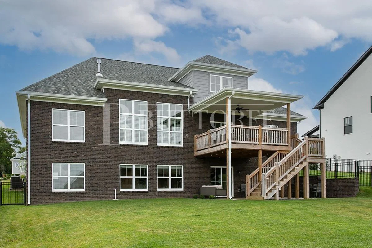  Custom Homes 