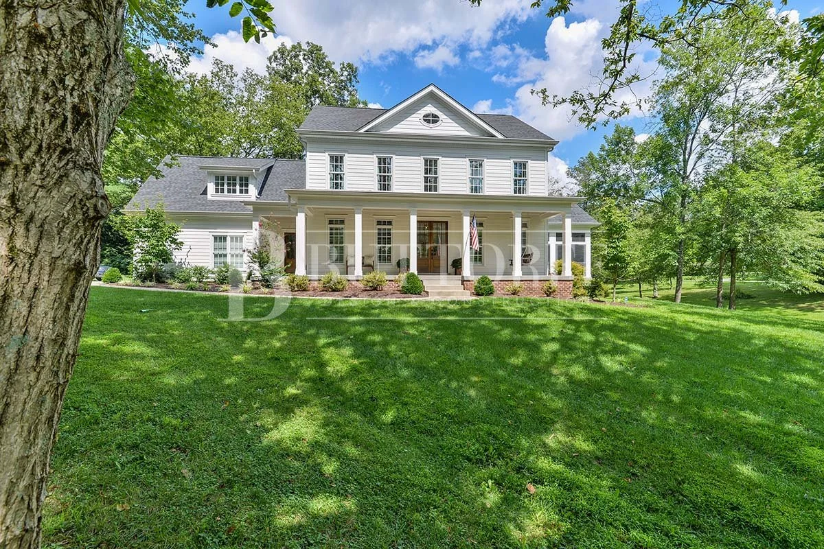  Custom Homes 