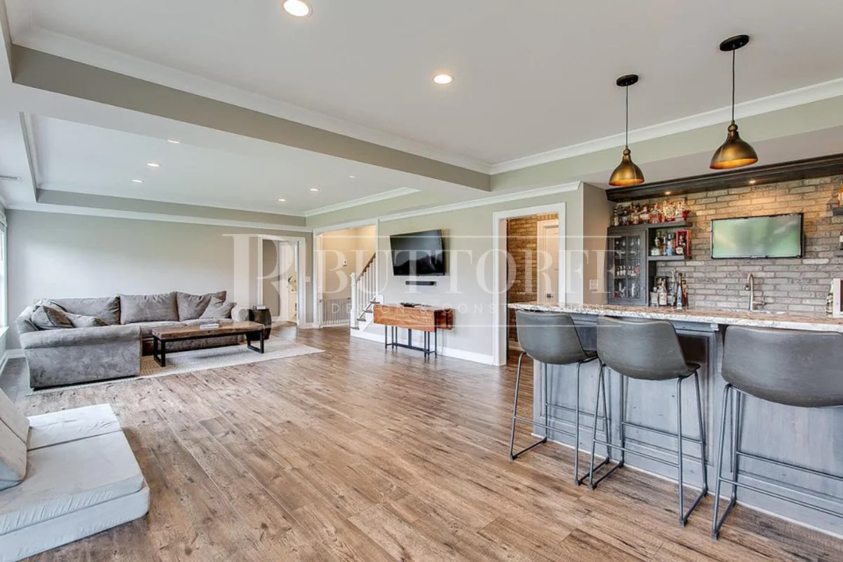  Custom Homes 