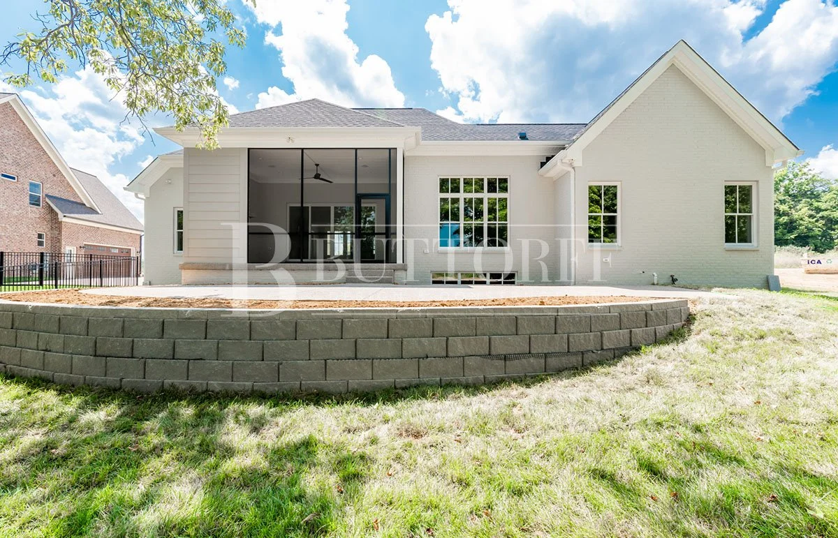  Custom Homes 