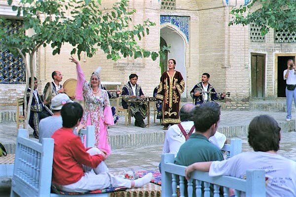 Concert in Bukhara (Uzbekistan) - Photo Credit: TA