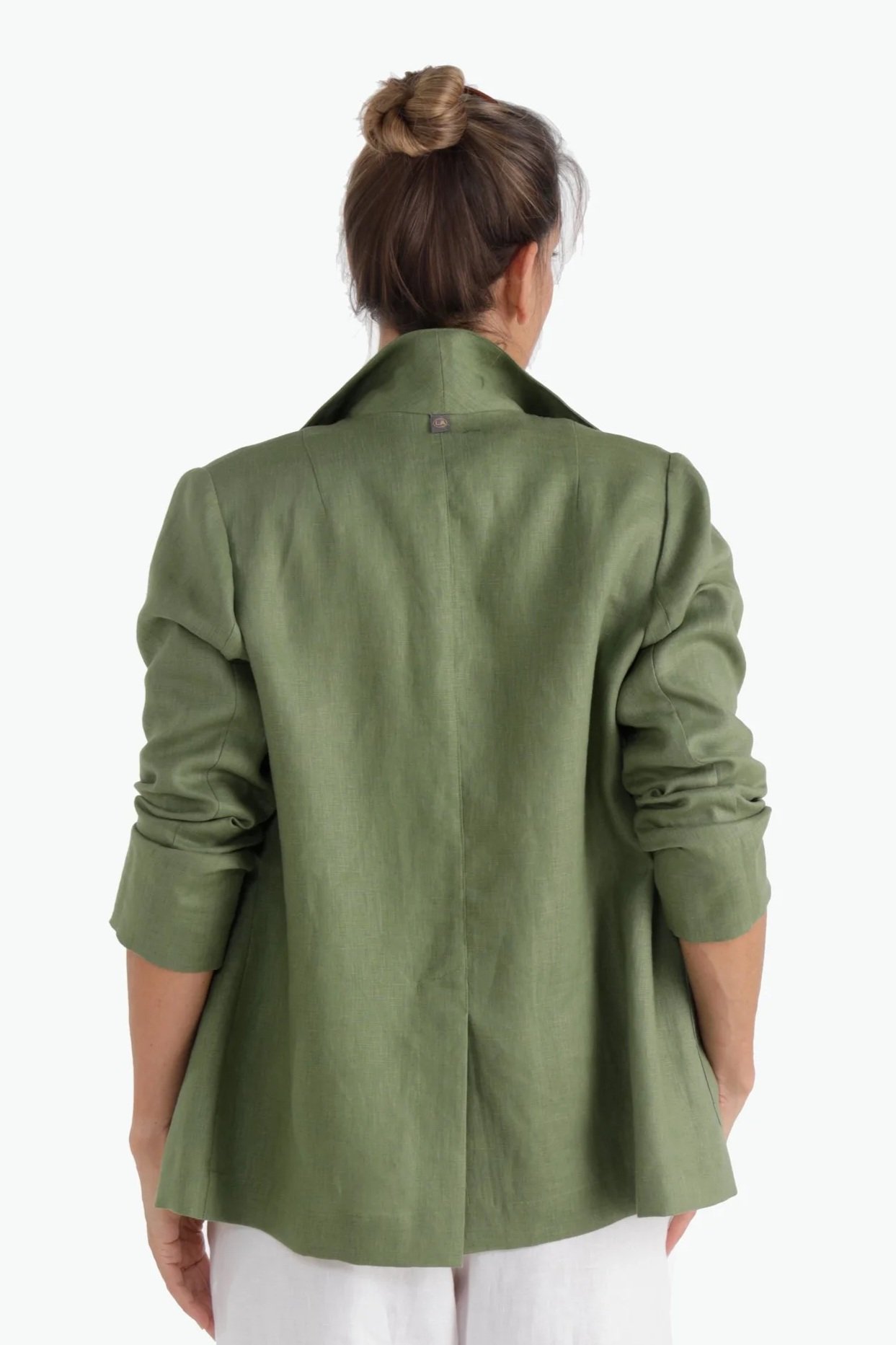 CLASSIC CUT LINEN JACKET