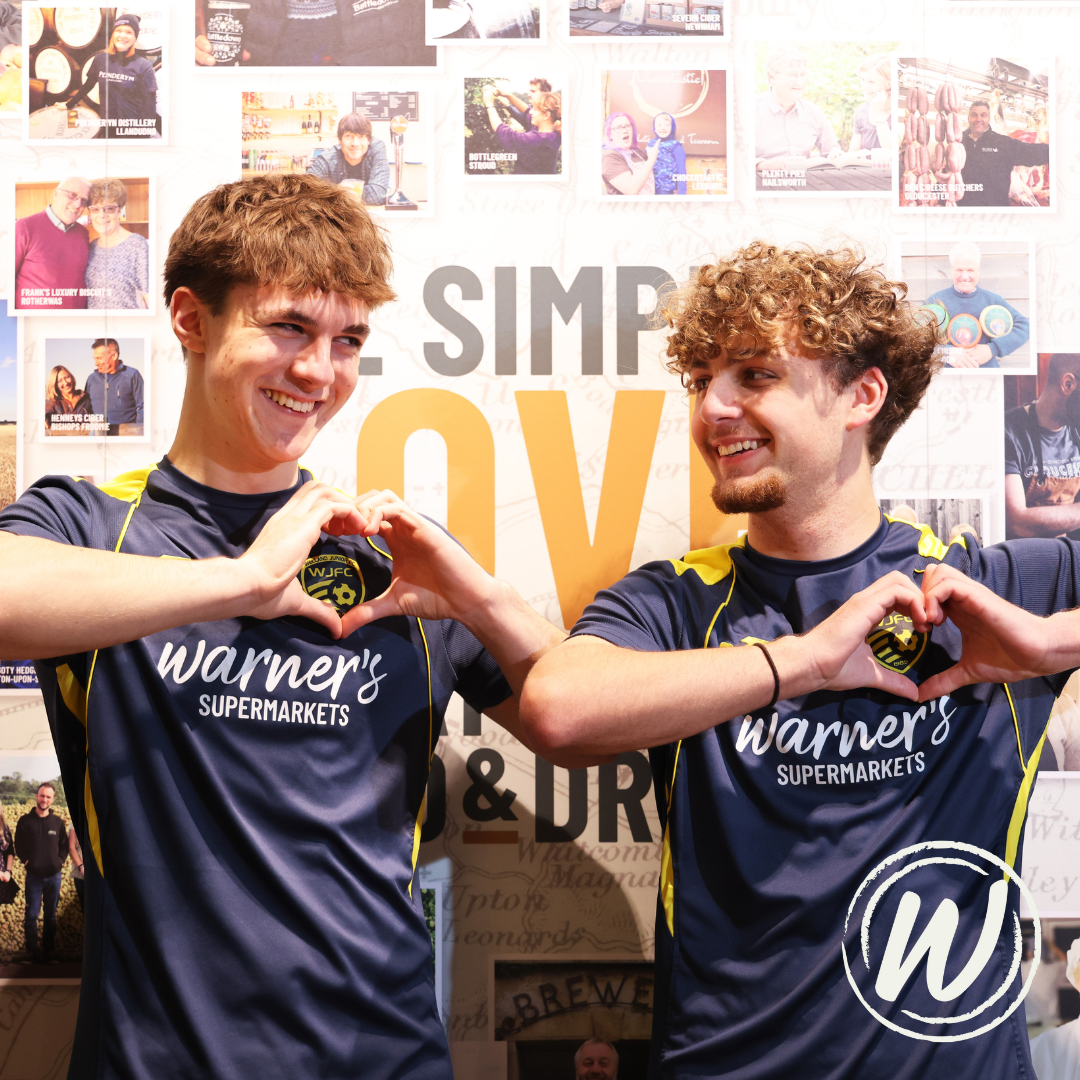 NEW FOOTBALL SHIRTS FOR WELLAND FOOTBALL UNDER 17S