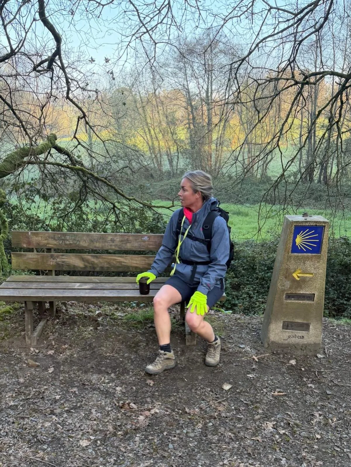 Cami&ntilde;o day four 🥾

The penultimate day started with frost on the ground and heavy limbs. But it was so beautiful. We decided to take it a little easier and stopped a couple of times for coffee, cake and then lunch. 

That evening over dinning