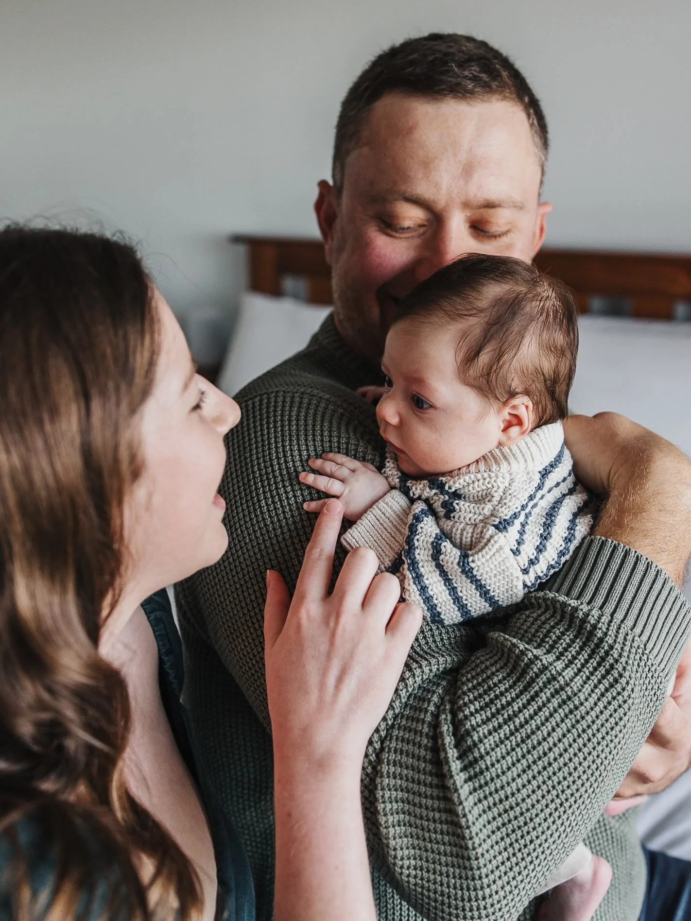 In home newborn sessions in the comfort of your own house you&rsquo;ve made a home 🏡🥰 
Baby Fletcher would now be a toddler! You look back on your photos and realise how fast time flys when they are so young 🥰🥰

#nadinnegracephotography 

Clare V