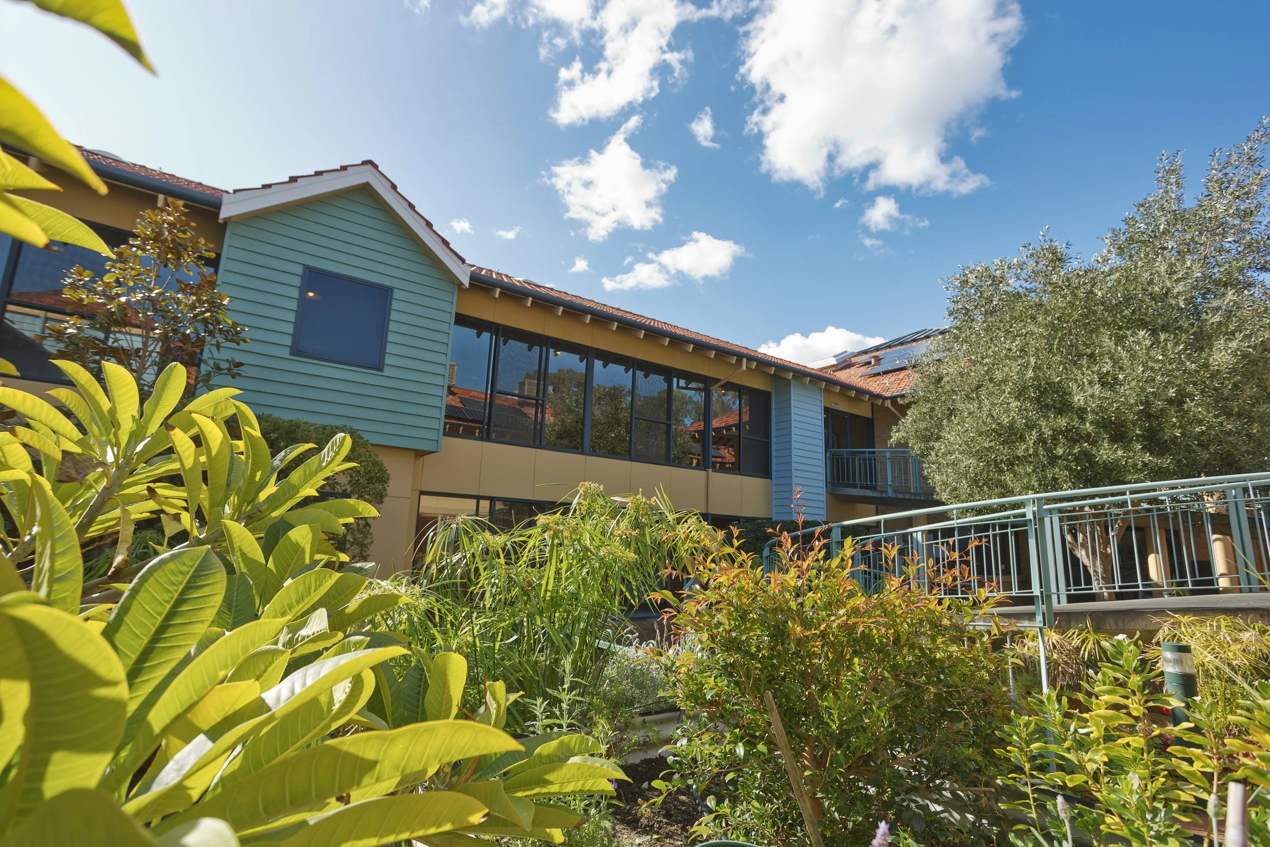 Photography of residents and staff in aged care in Perth western Australia by Still Media