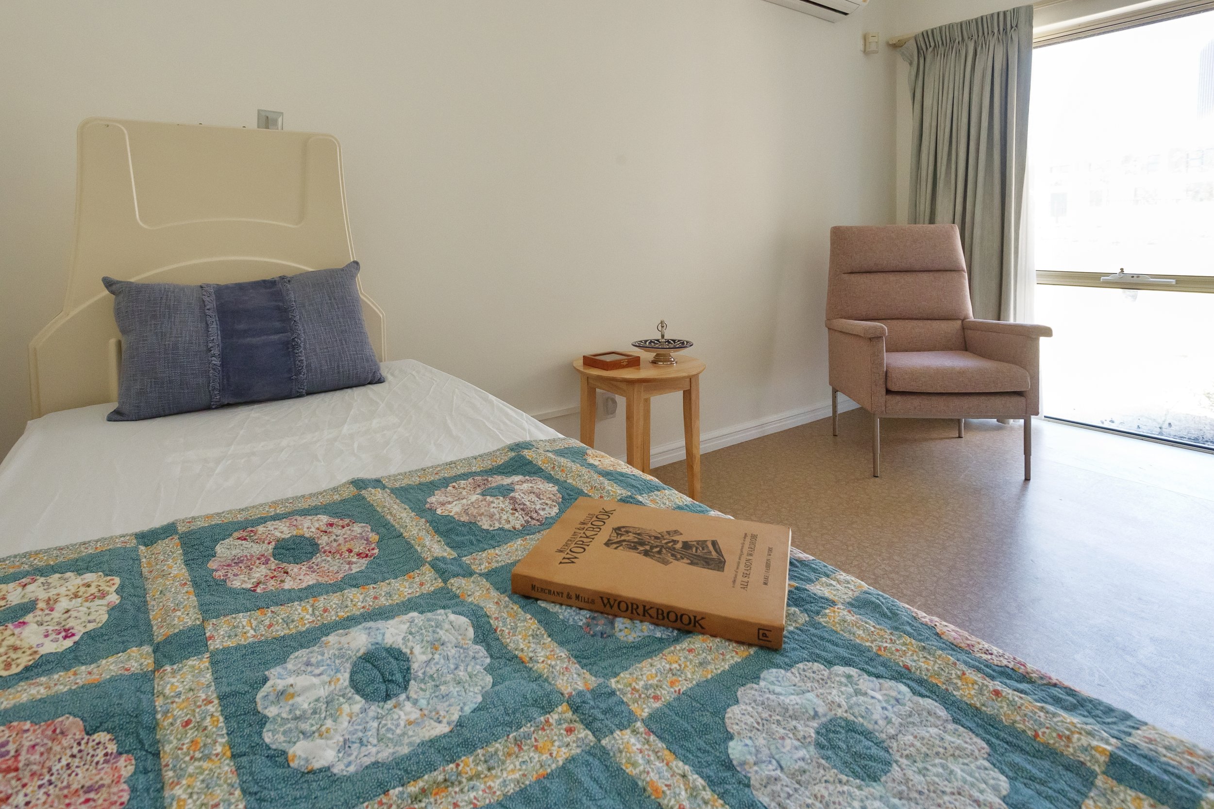 Photography of residents and staff in aged care in Perth western Australia by Still Media