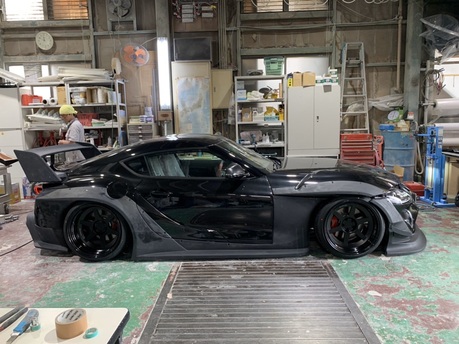 liberty-walk-toyota-supra-wide-body-kit-a90-8.jpeg