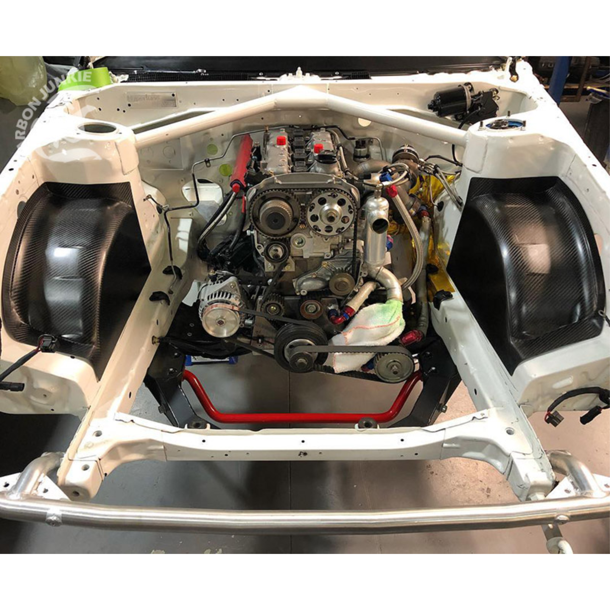 CarbonJunkie TOYOTA AE86 Carbon Tubs