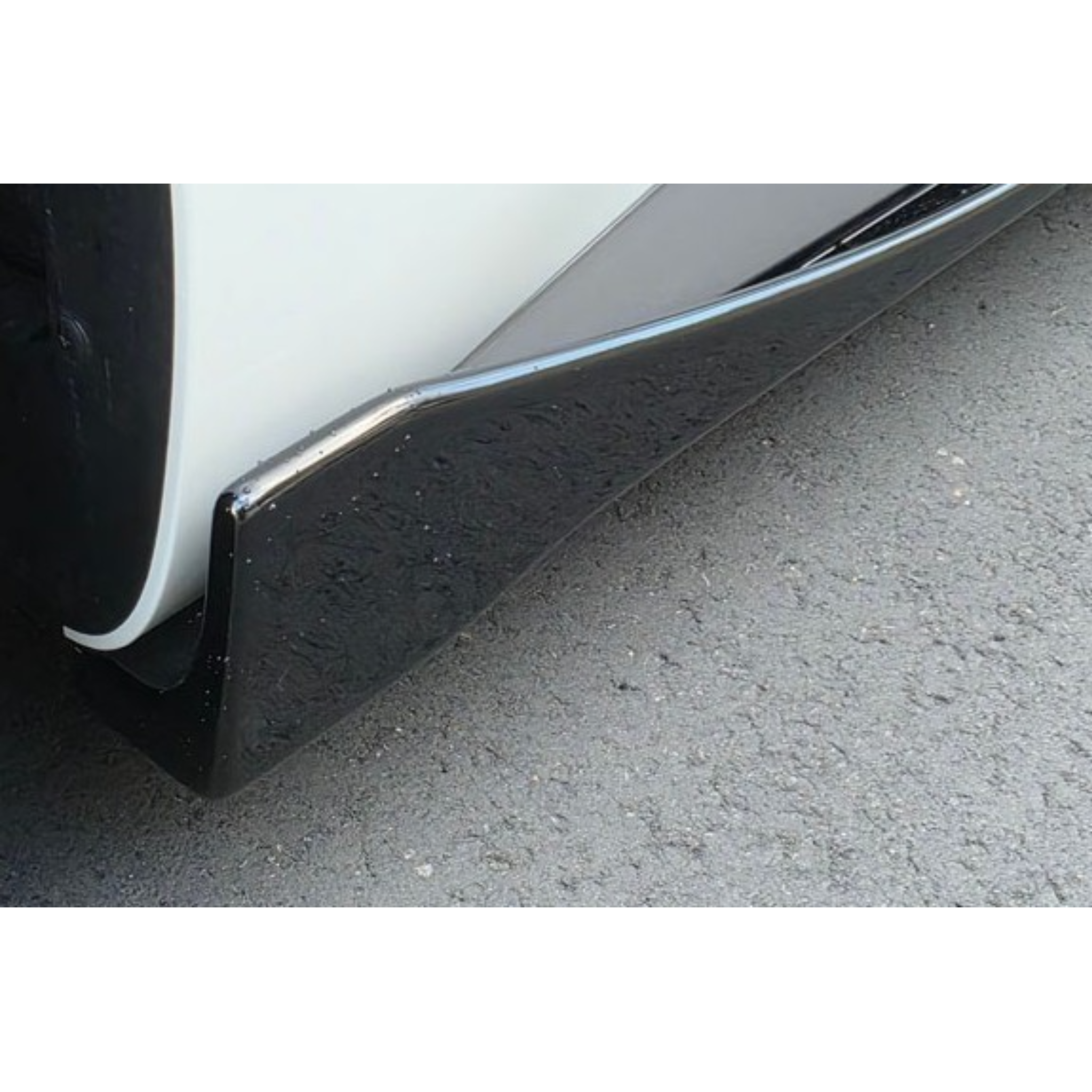 Auto Garage TBK Nissan RZ34 Sideskirt Diffuser