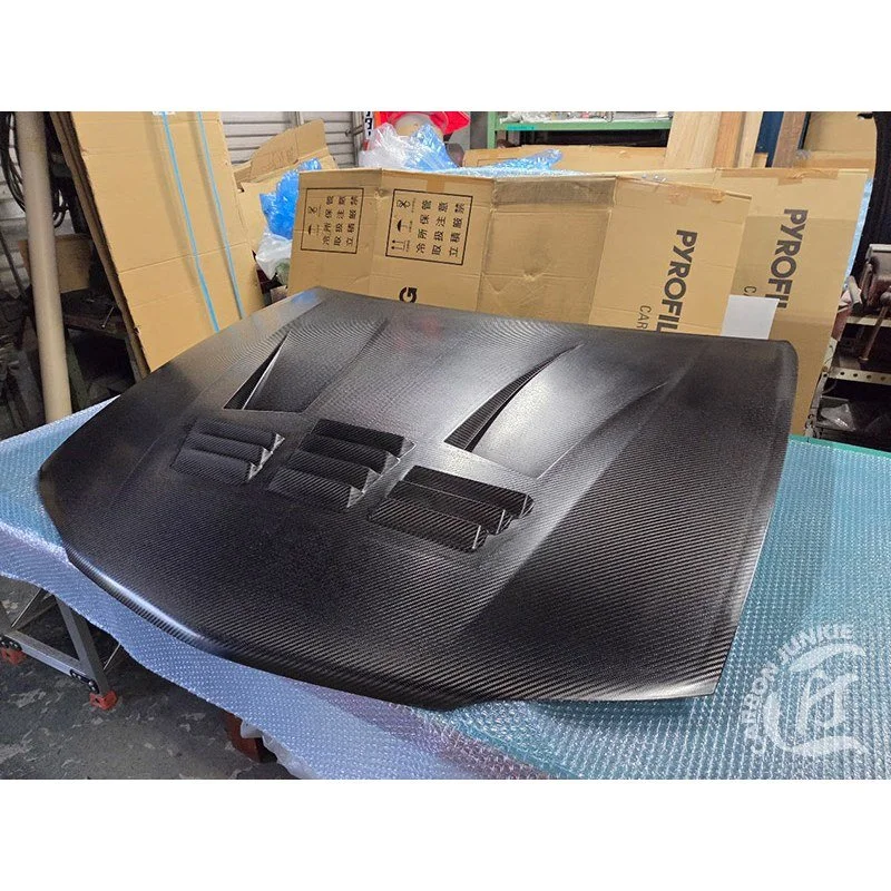 CarbonJunkie TOYOTA AE111 Levin Aero Bonnet Dry Carbon (Race Spec)