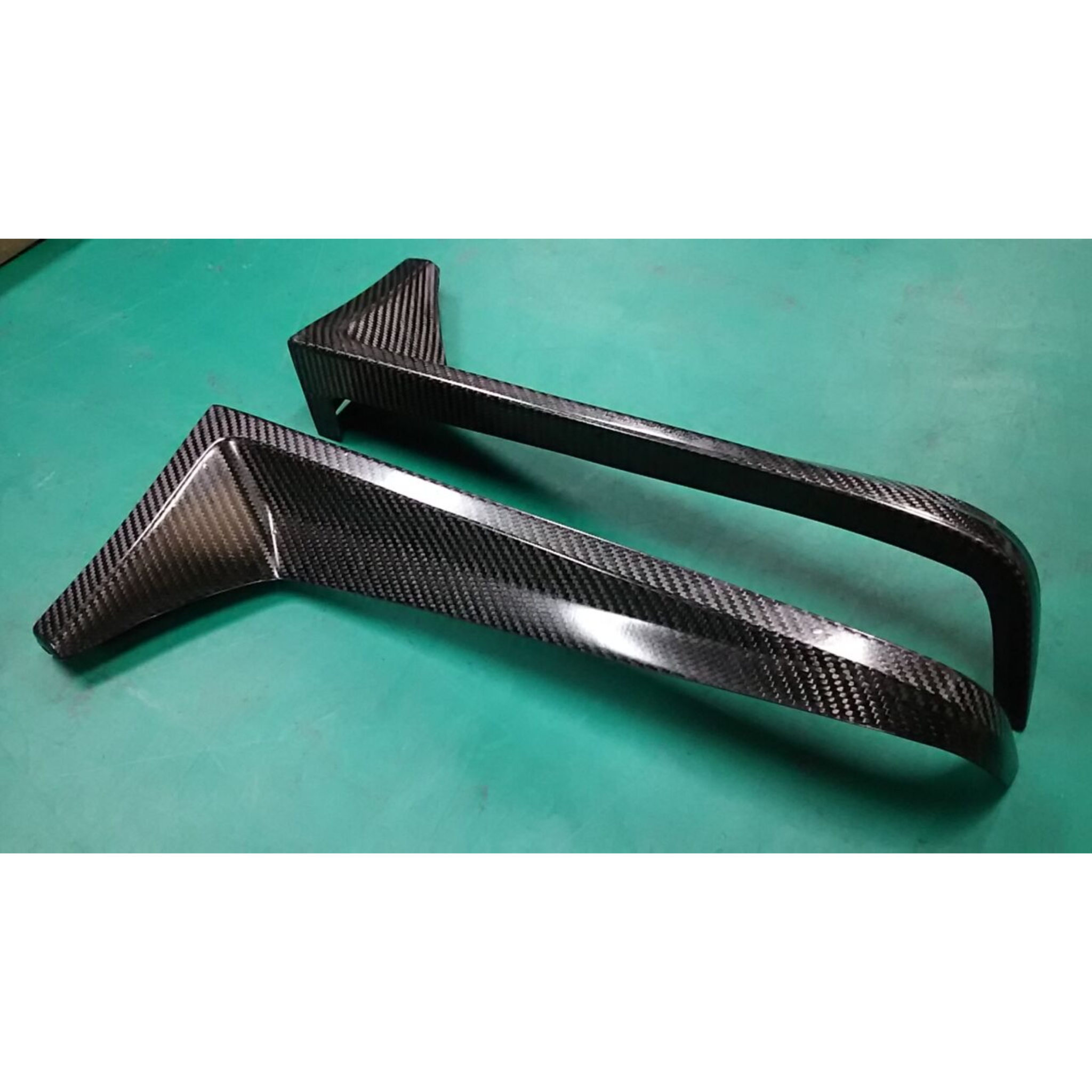 CarbonJunkie TOYOTA AE86 Rear Pods