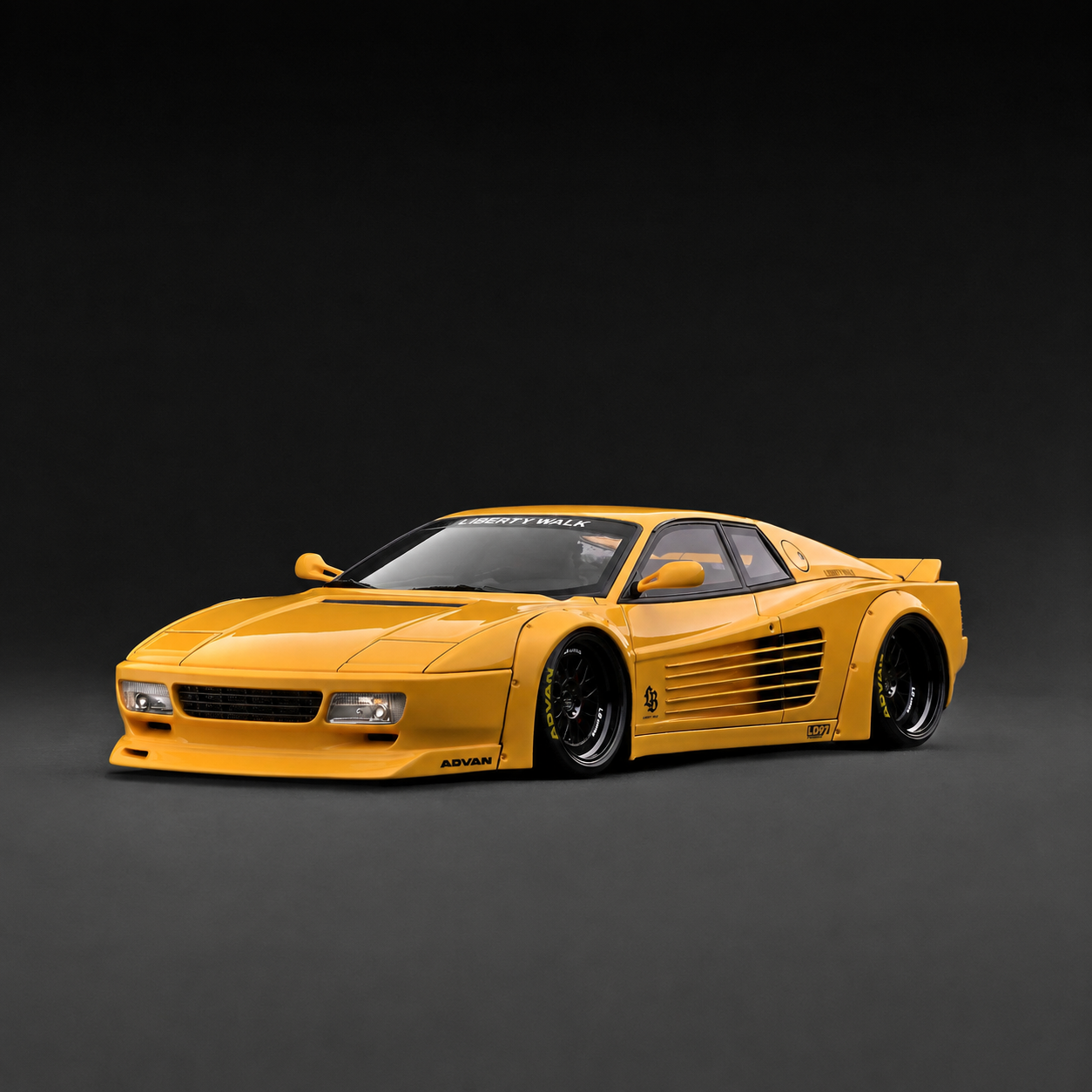 1:18 Ferrari 512 by Liberty Walk — Yellow