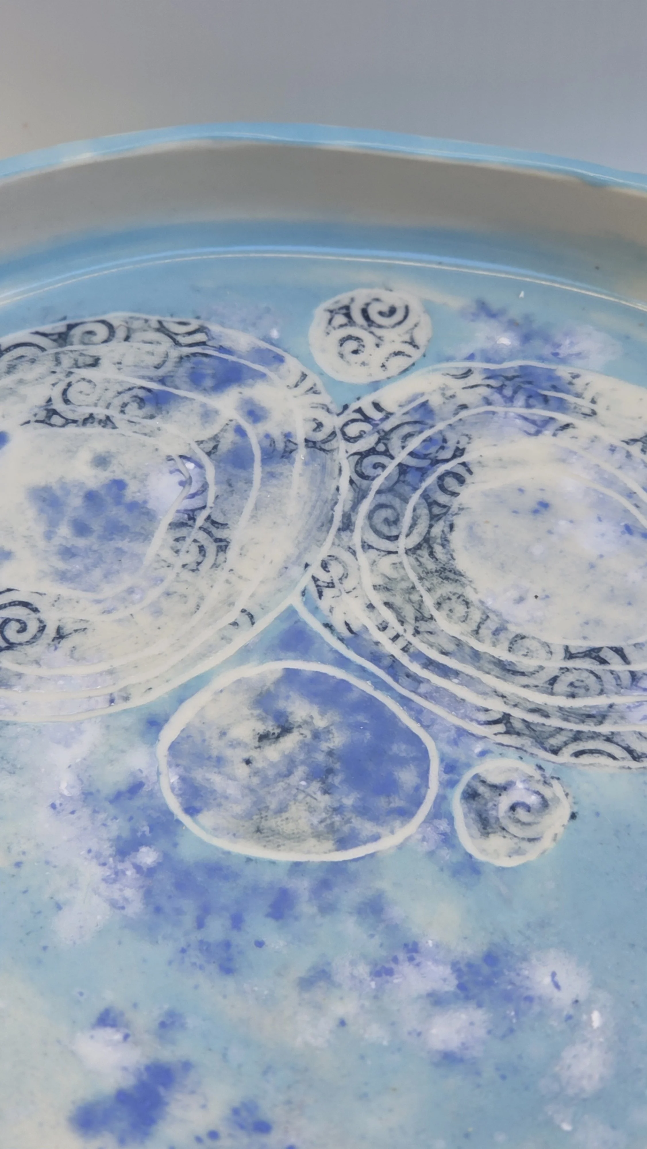 Stardust Pebble Blate Detail.jpg