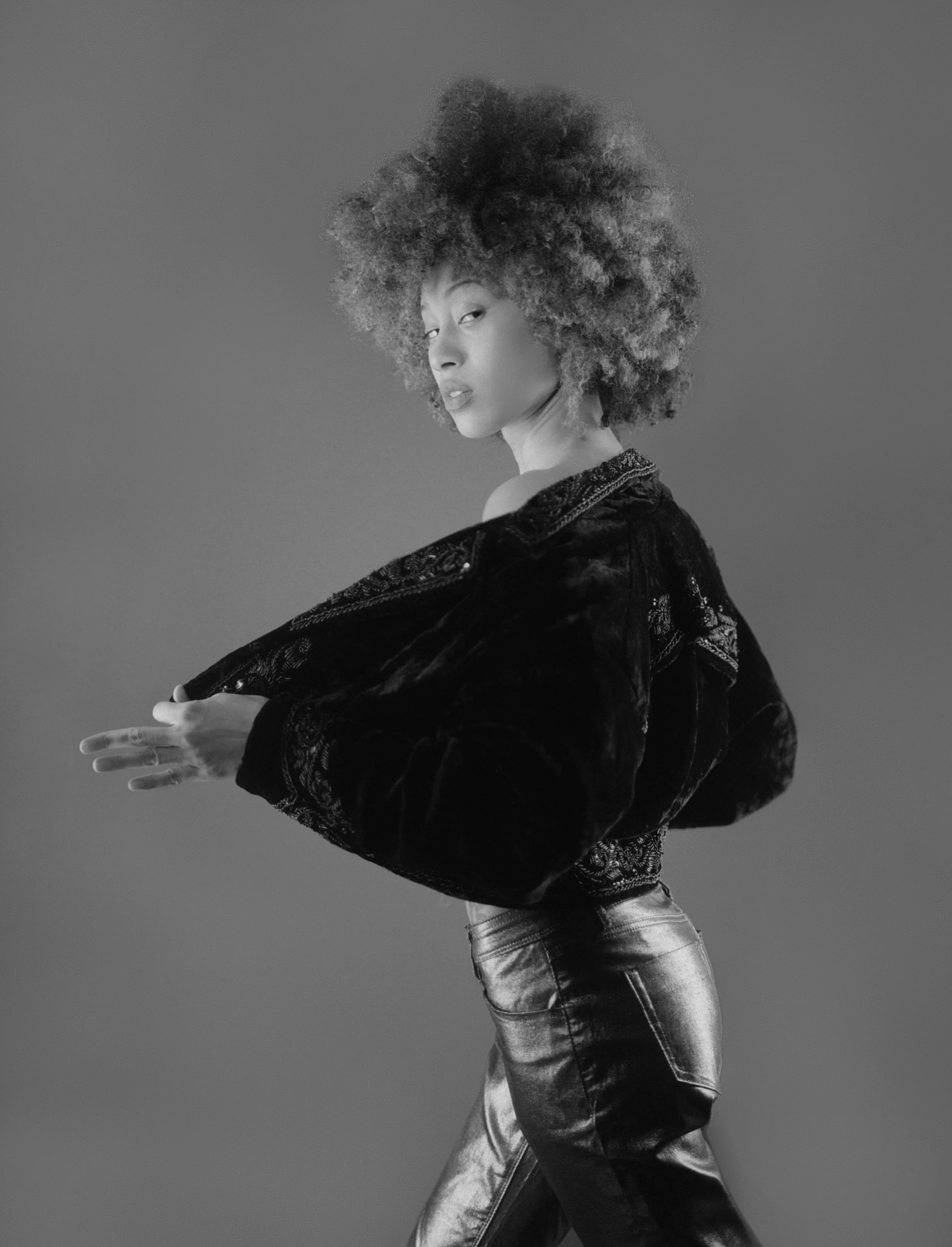 mimiページ Mimi Perez — Eris Talent Agency