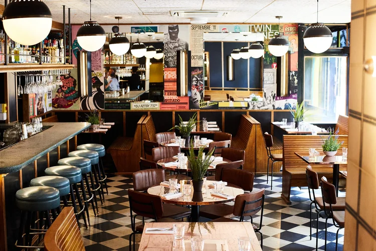 La Bodega Negra
