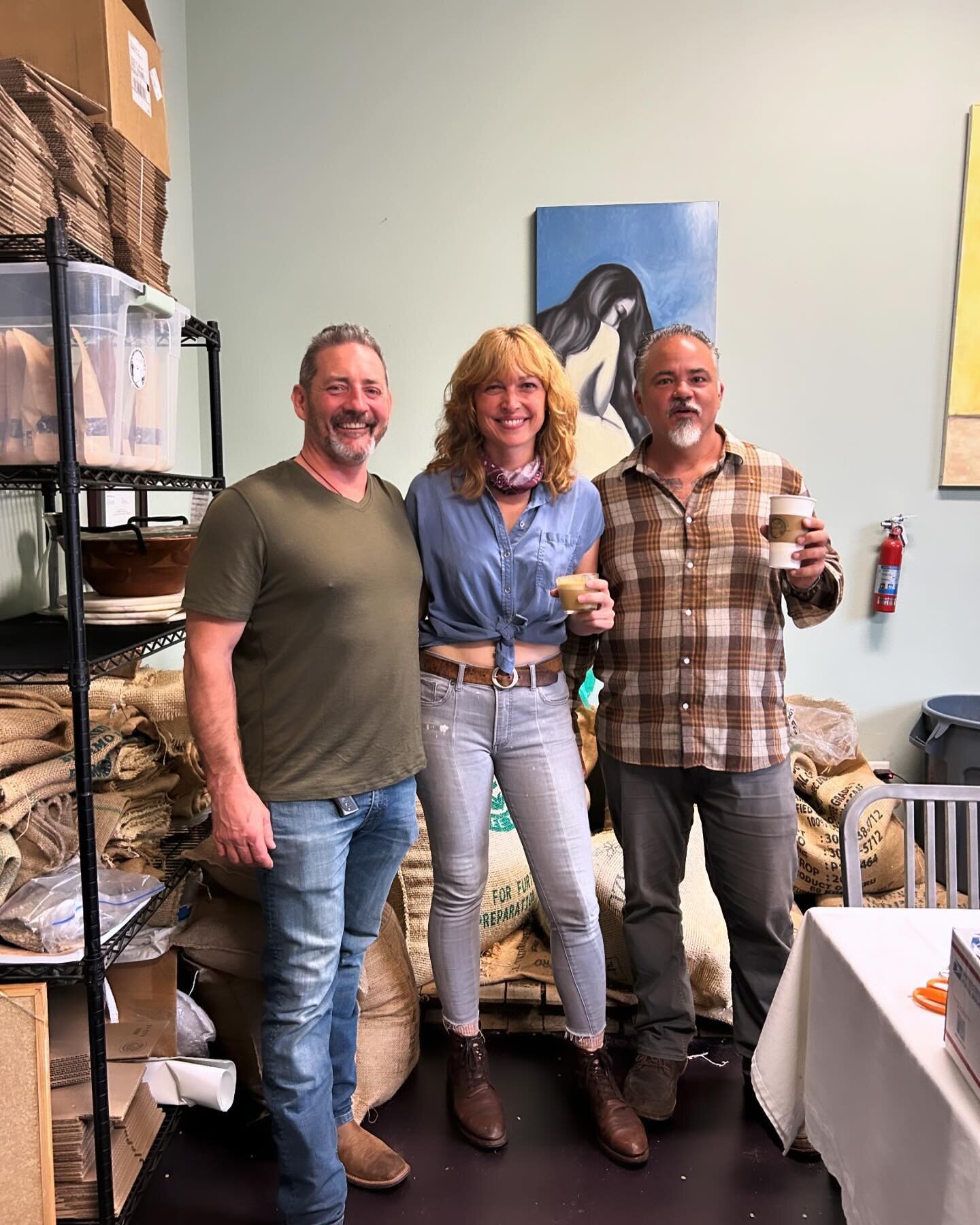 Thanks to Rene with Nicanola Coffee, we now have Nicaragua Bourbon coffee back in stock! This direct-trade coffee has been hand-delivered by the farmer to our lucky micro roastery in downtown Pensacola. We are feeling the gratitude today! 🤩 @nicanol