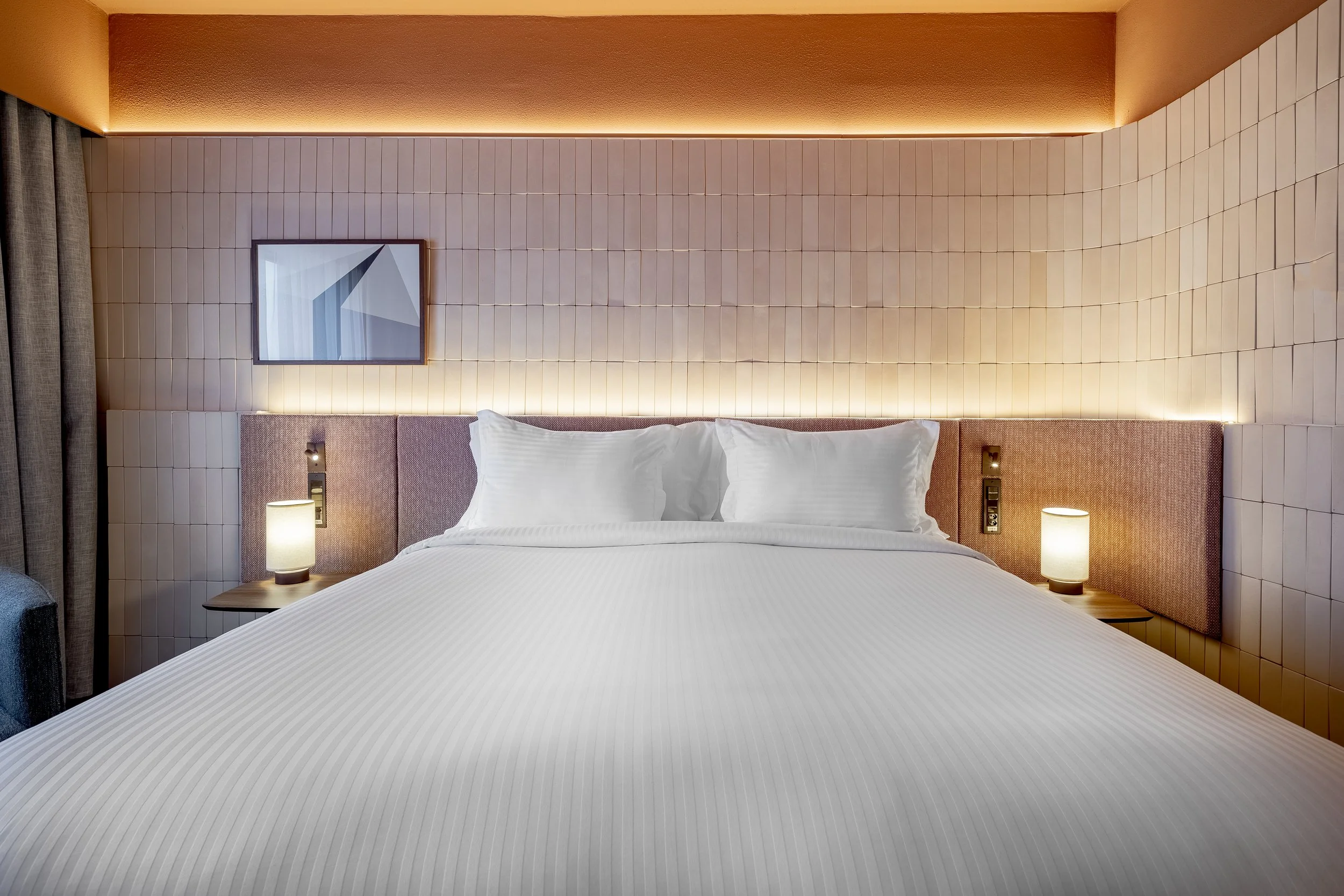 ACCOR_TBF7112.jpg