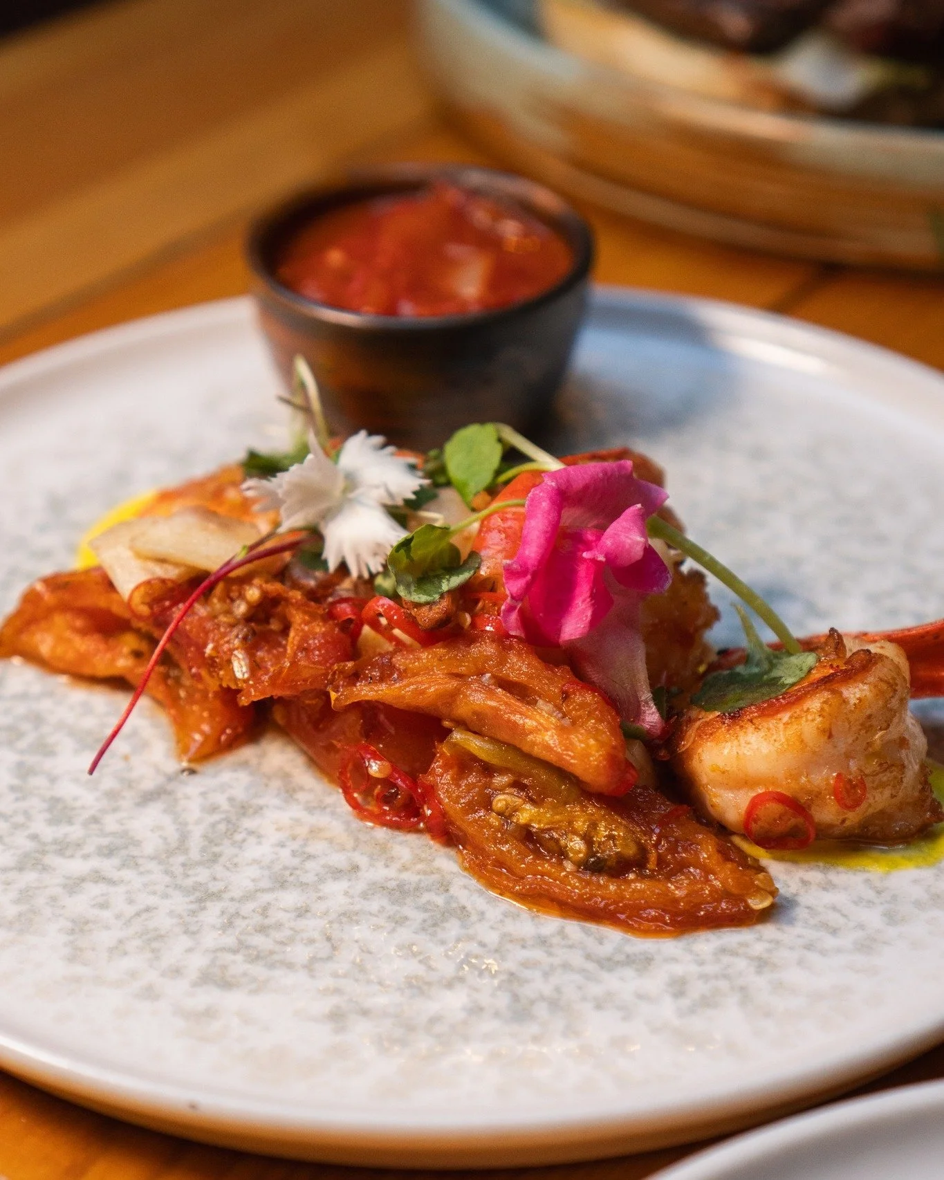 Evenings in the bar are better with a few plates to share 😍

Tapas plates served from 5pm, perfect alongside drinks 

Available Monday&ndash;Saturday, 5&ndash;9pm.

One plate &pound;8 | Two plates &pound;15 | Three plates &pound;21

 #nefoodies #ple