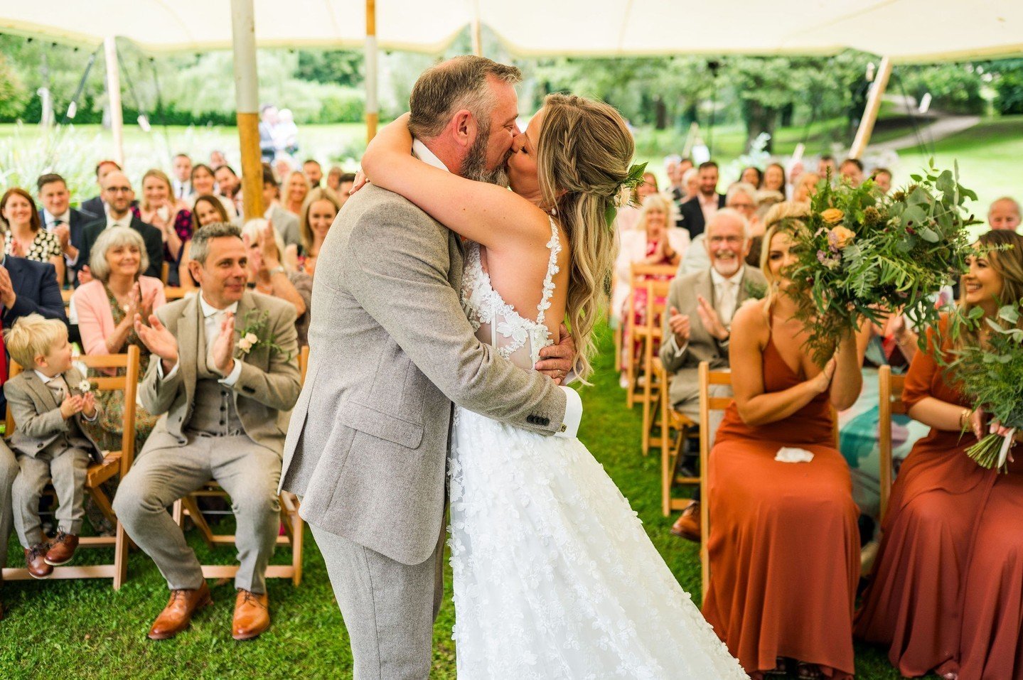 Magical moments at Waters Edge.
We're here to discuss your perfect day.

Captured by @jonnybarrattphotography

#watersedge #cotswoldwedding #cotswoldbride #luxurybride #gloucestershirevenue #gloucestershirewedding