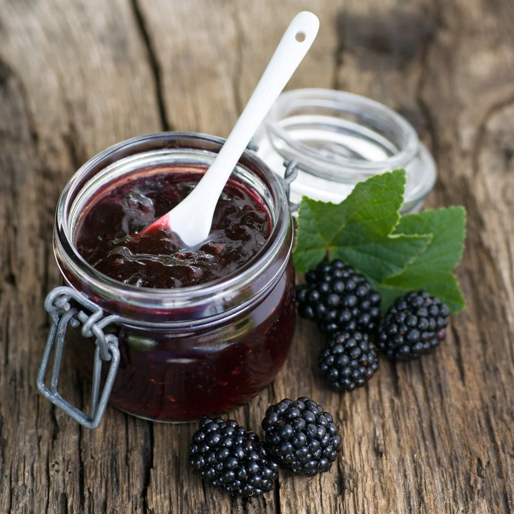 Brombeer-Zwetschken-Marmelade mit Zimt