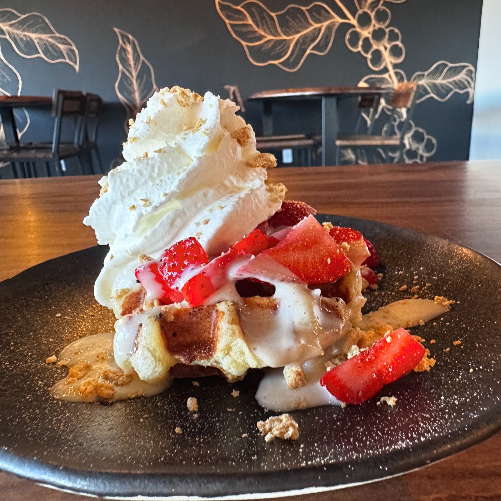 This Strawberry Cheesecake Waffle leaves us with no words! I absolutely cannot say how much fun coming up with these monthly waffles has been. Our little coffee shop is now a little waffle +  overnight oats shop and we couldn&rsquo;t me more proud!

