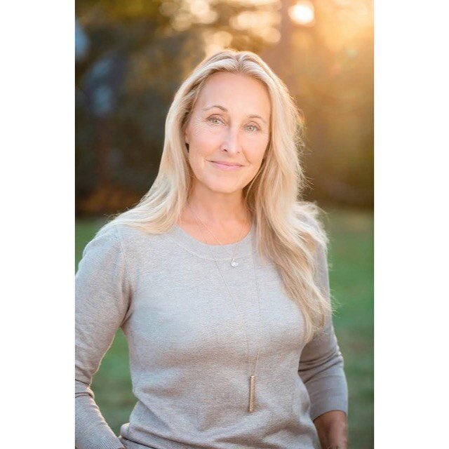 We&rsquo;re honored to be joined by the lovely Holly Krepps and we are SO excited for her classes! Don&rsquo;t these sound amazing?!

✨How to Access Joy
✨Pelvic Floor Class
✨Women&rsquo;s Wellness Dinner
✨Closing Gathering

Holly is the visionary fou