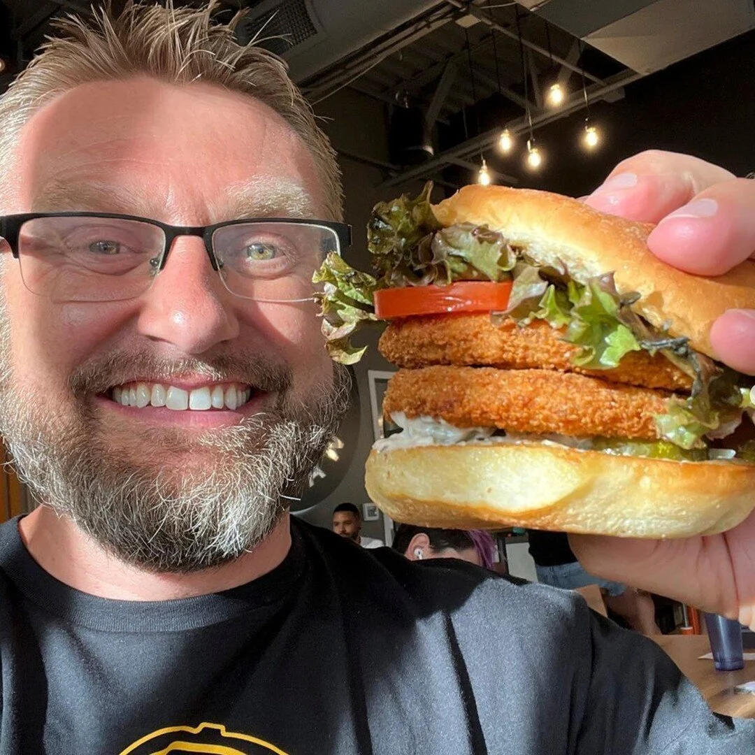 This Motherclucker is nothing but good times!!☀️ 📸 👉 @robert.cheeke  Back at @nextlevelburger / @nextlevelclucker in Denver yesterday. This time, I took a group of 4 with me. Good times! 🍔🍔🍔🍔🍔